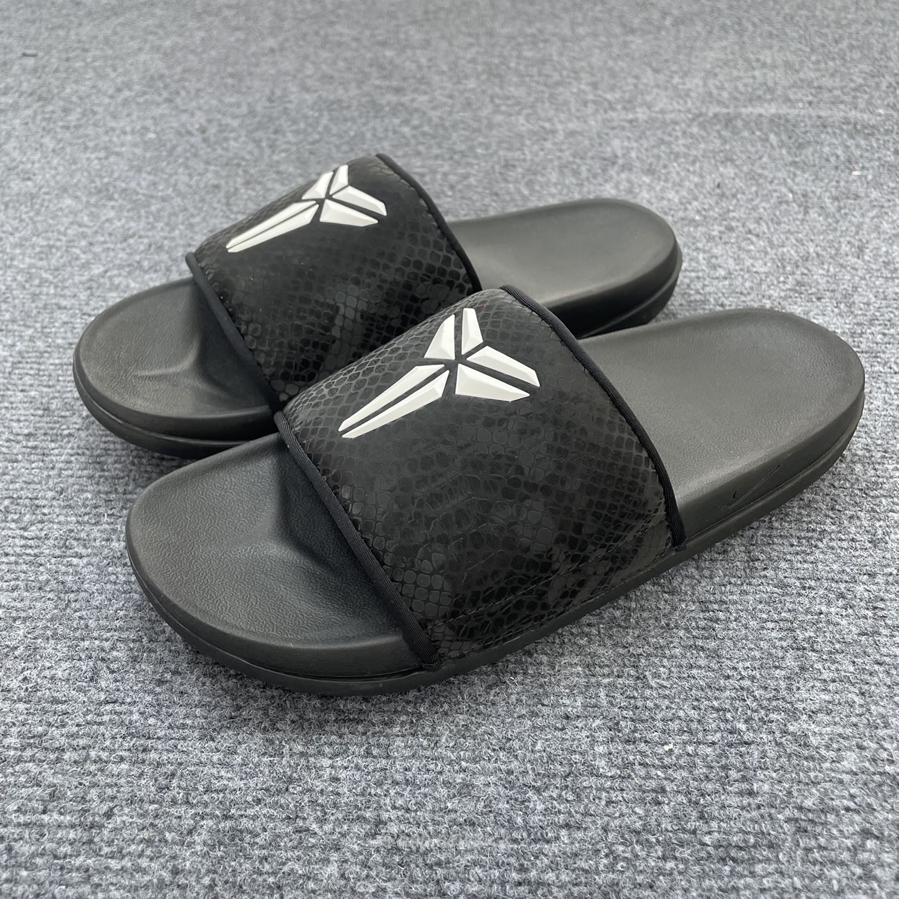 Nike Offcourt Slide Kobe Bryant Dodgers If2870 400 (14) - www.kitistry.com Nike Offcourt Slide Kobe Bryant Dodgers If2870 400 (14) - www.kitistry.com