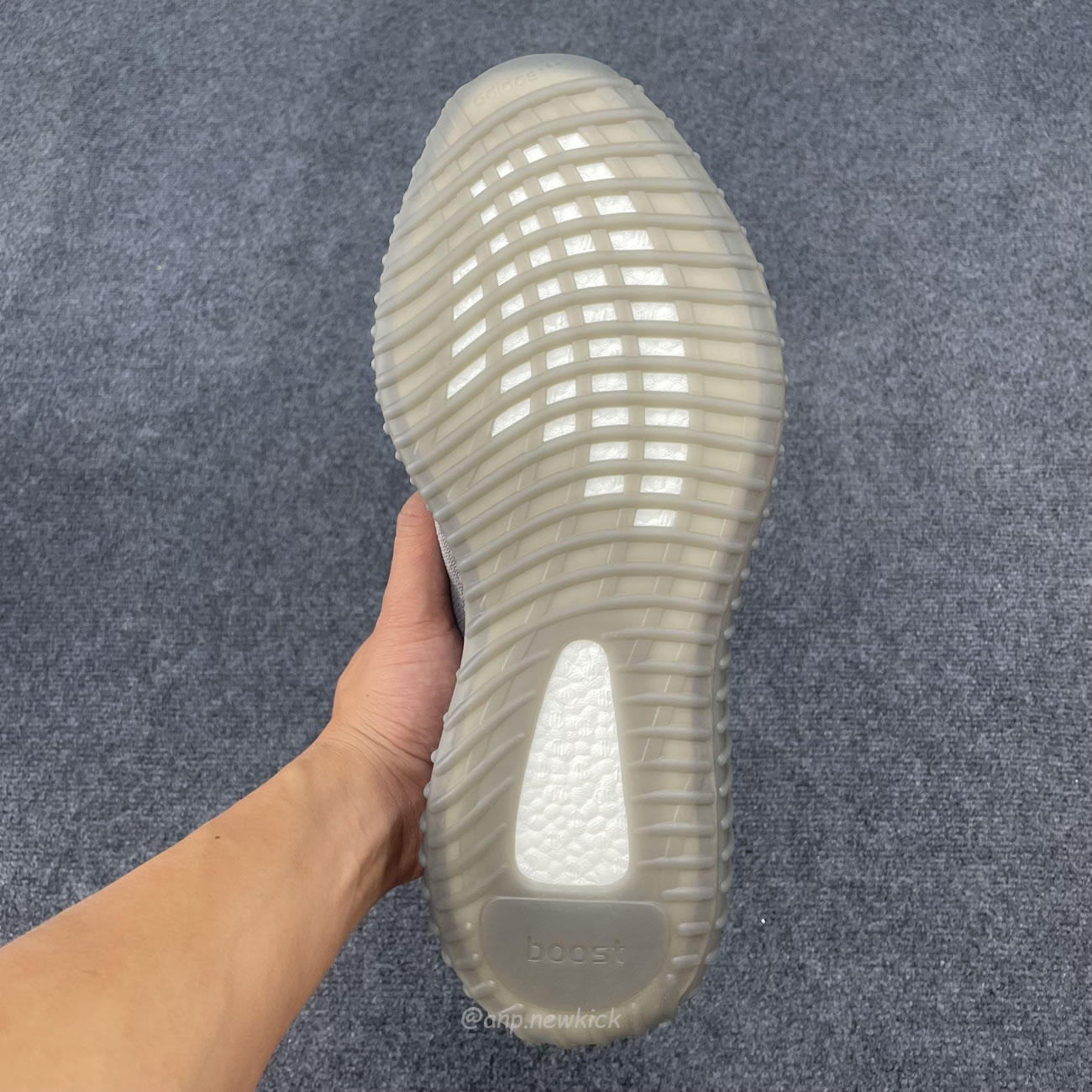 Adidas Yeezy Boost 350 V2 Steel Grey If3219 (5) - www.kitistry.com Adidas Yeezy Boost 350 V2 Steel Grey If3219 (5) - www.kitistry.com