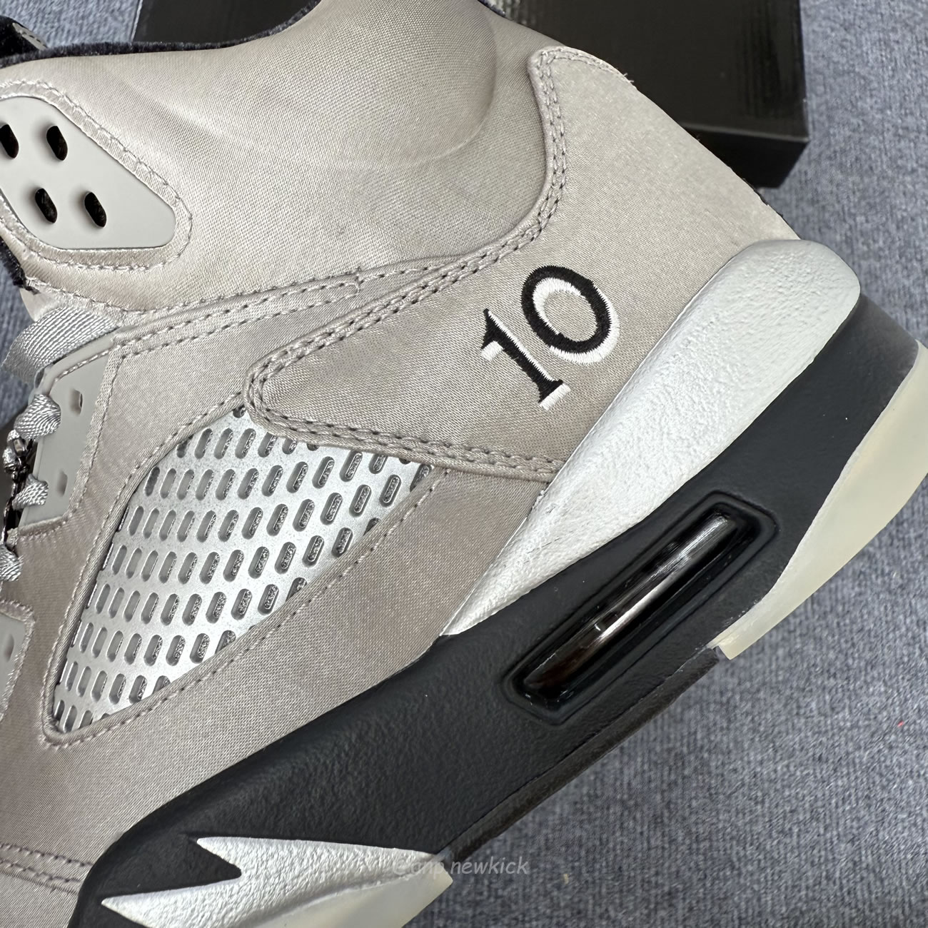 Air Jordan 5 Retro Wings 2025 Womens Io2038 001 (2) - www.kitistry.com Air Jordan 5 Retro Wings 2025 Womens Io2038 001 (2) - www.kitistry.com