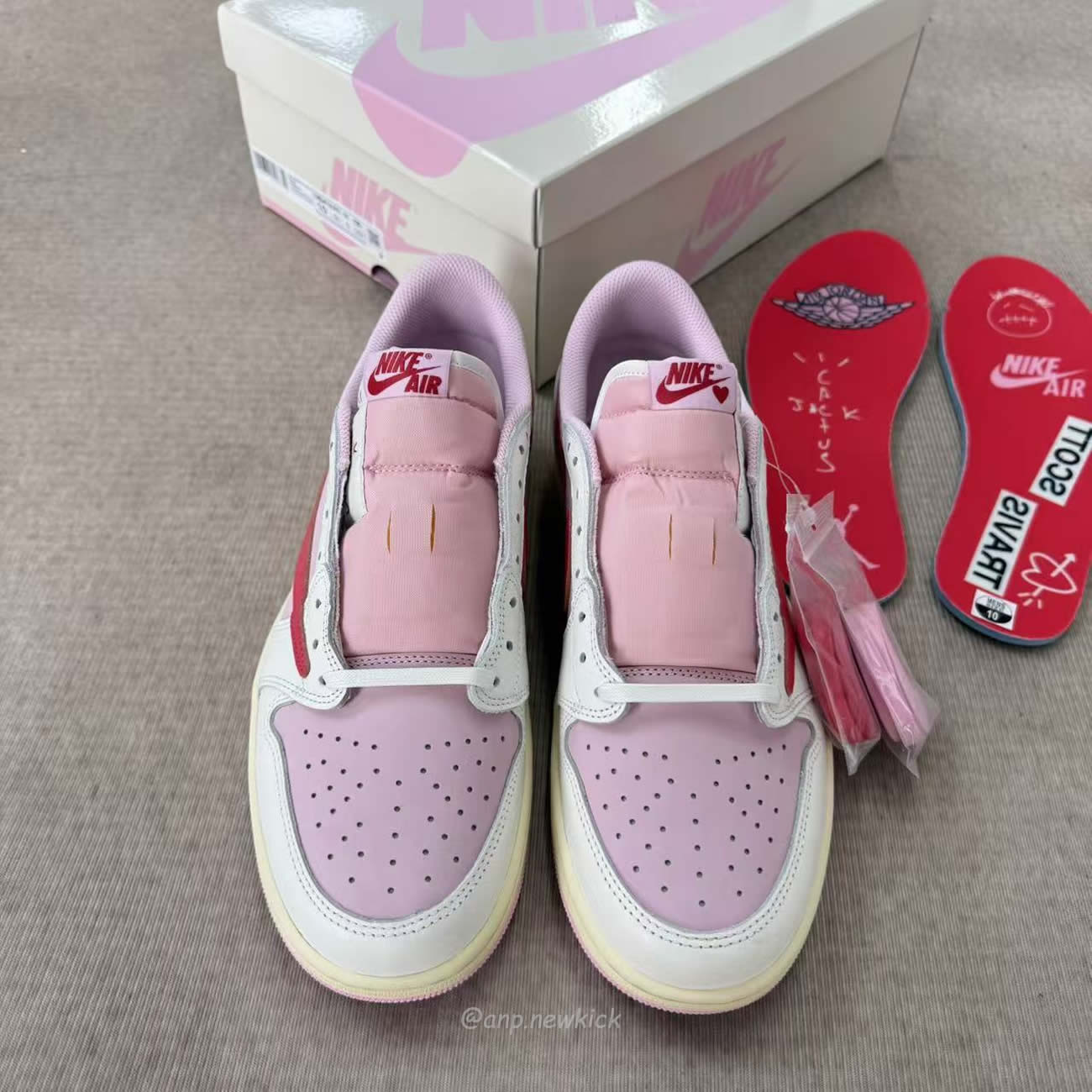 Air Jordan 1 Retro Low Og Sp Travis Scott Shy Pink Iq7604 101 (3) - www.kitistry.com