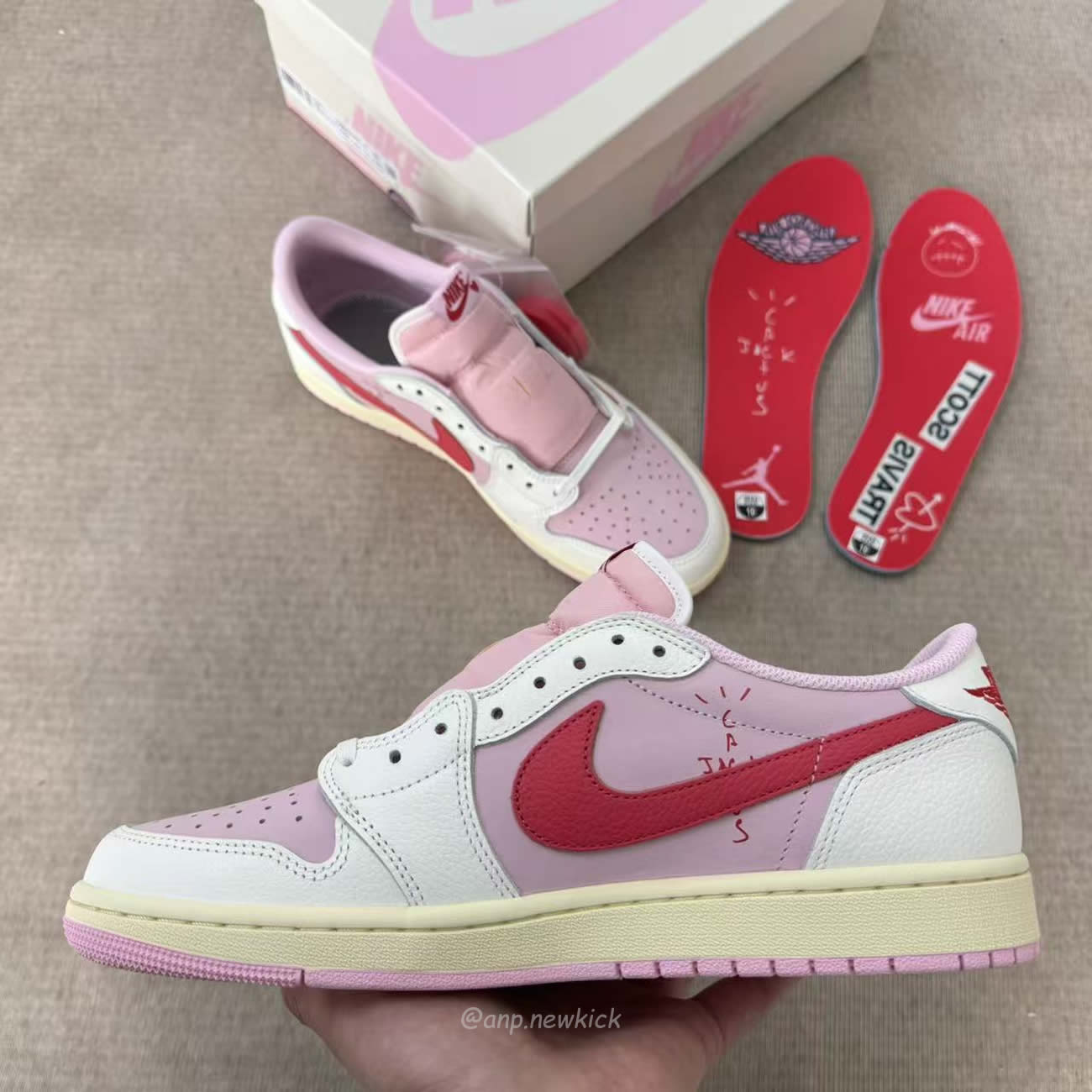 Air Jordan 1 Retro Low Og Sp Travis Scott Shy Pink Iq7604 101 (6) - www.kitistry.com