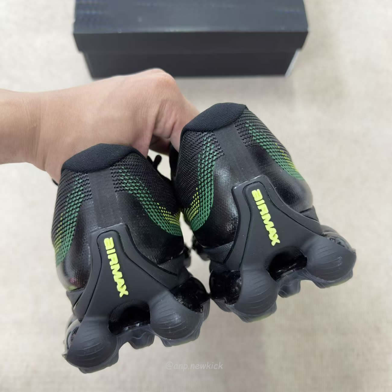 Nike Air Liquid Max Black Green Apple Iq7634 001 (9) - www.kitistry.com Nike Air Liquid Max Black Green Apple Iq7634 001 (9) - www.kitistry.com
