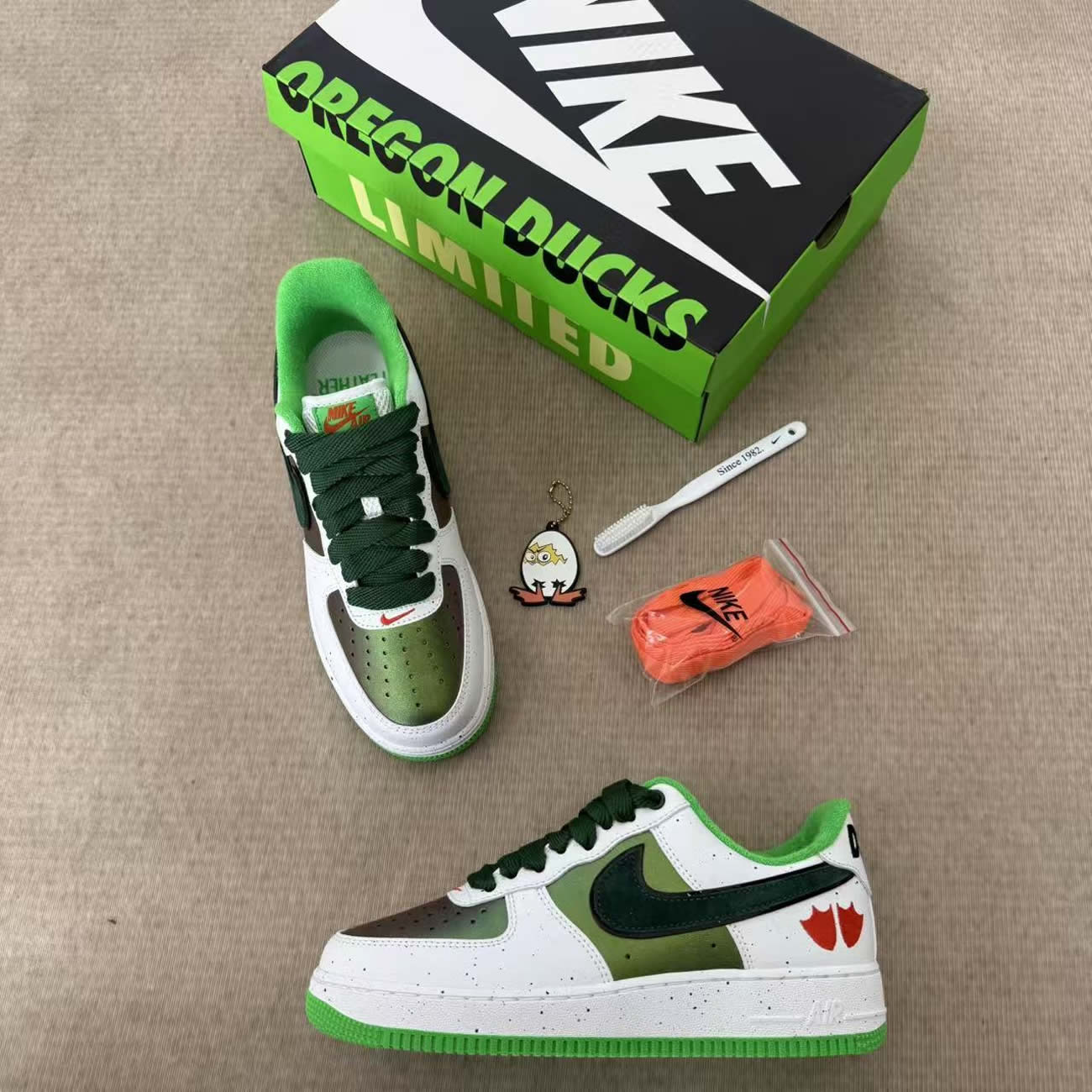 Nike Air Force 1 Low Ducks Of A Feather University Of Oregon Egg Or Duck Iu7613 100 (12) - www.kitistry.com Nike Air Force 1 Low Ducks Of A Feather University Of Oregon Egg Or Duck Iu7613 100 (12) - www.kitistry.com