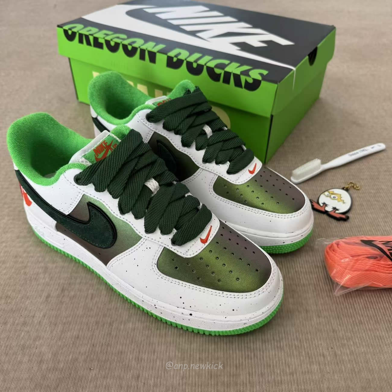 Nike Air Force 1 Low Ducks Of A Feather University Of Oregon Egg Or Duck Iu7613 100 (16) - www.kitistry.com Nike Air Force 1 Low Ducks Of A Feather University Of Oregon Egg Or Duck Iu7613 100 (16) - www.kitistry.com