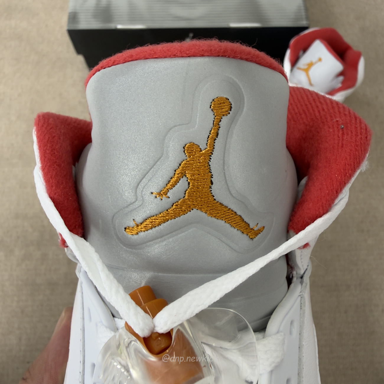 Air Jordan 5 Retro White Sunset Iv5678 102 (2) - www.kitistry.com