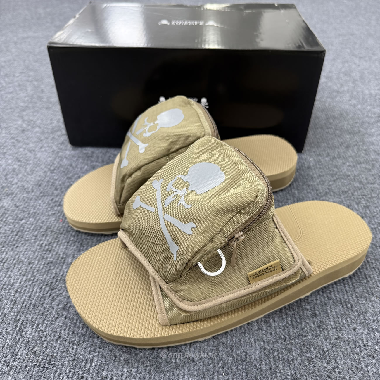 Suicoke X Mastermind Japan Reflective Sandals (9) - www.kitistry.com Suicoke X Mastermind Japan Reflective Sandals (9) - www.kitistry.com
