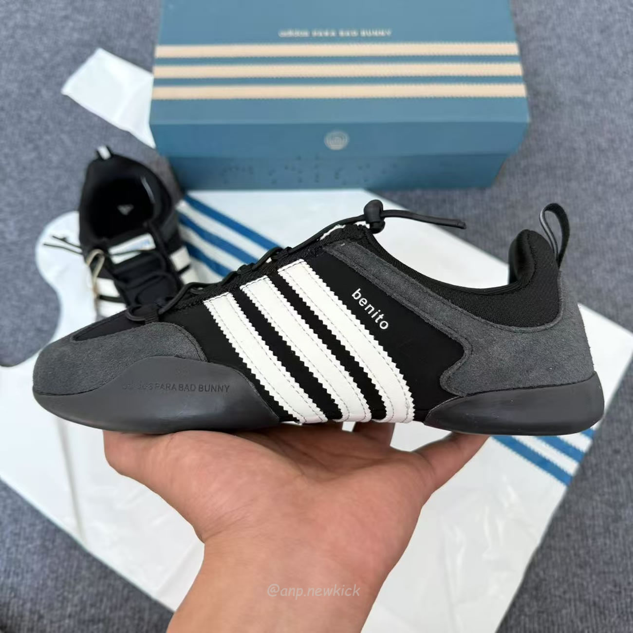 Adidas Ballerina Bad Bunny Black Chalk Jq9231 (4) - www.kitistry.com Adidas Ballerina Bad Bunny Black Chalk Jq9231 (4) - www.kitistry.com