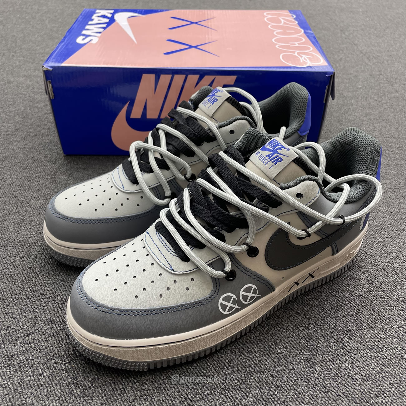Nike Kaws X Air Force 1 Low Grey Royal Ks6869 333 (10) - www.kitistry.com Nike Kaws X Air Force 1 Low Grey Royal Ks6869 333 (10) - www.kitistry.com