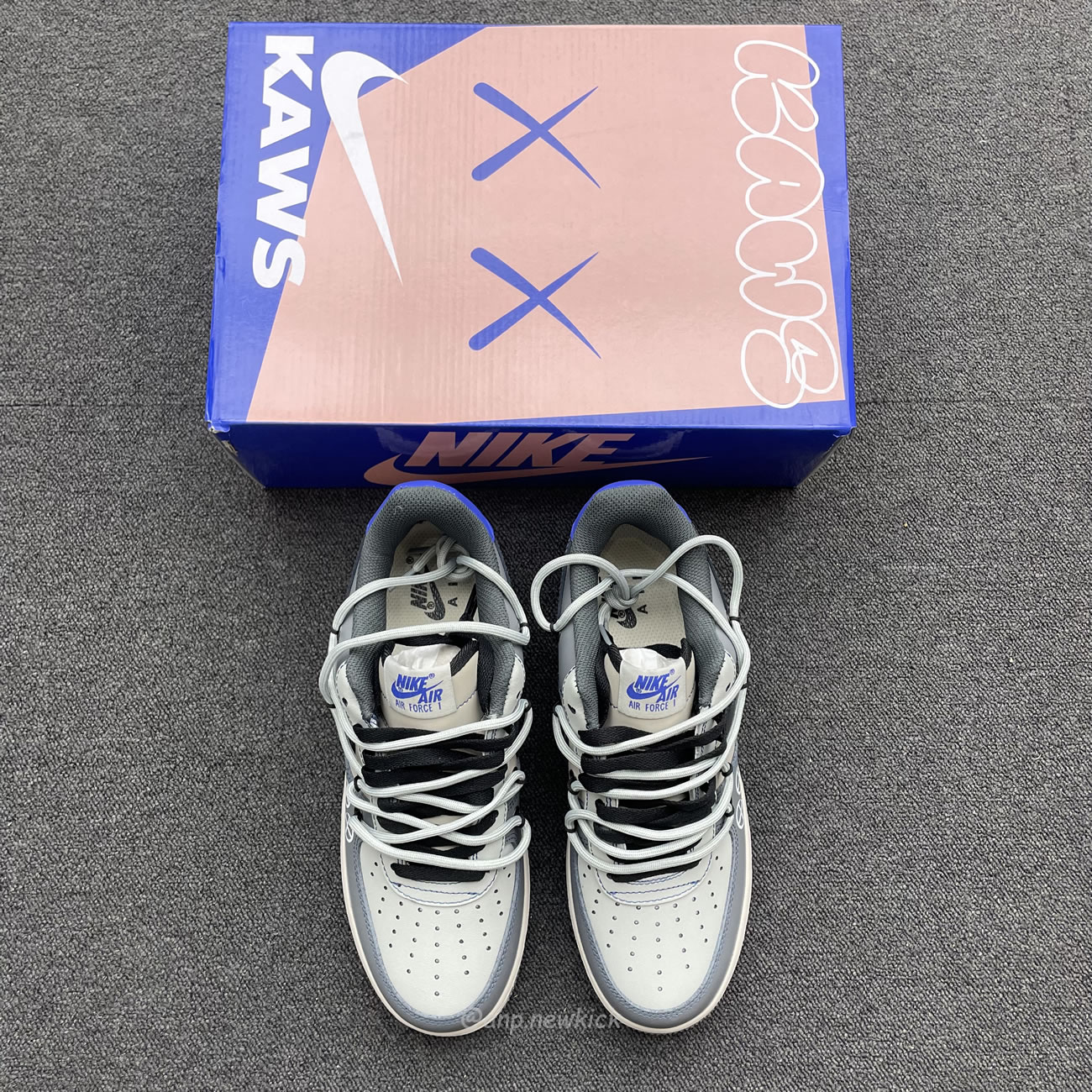 Nike Kaws X Air Force 1 Low Grey Royal Ks6869 333 (2) - www.kitistry.com Nike Kaws X Air Force 1 Low Grey Royal Ks6869 333 (2) - www.kitistry.com