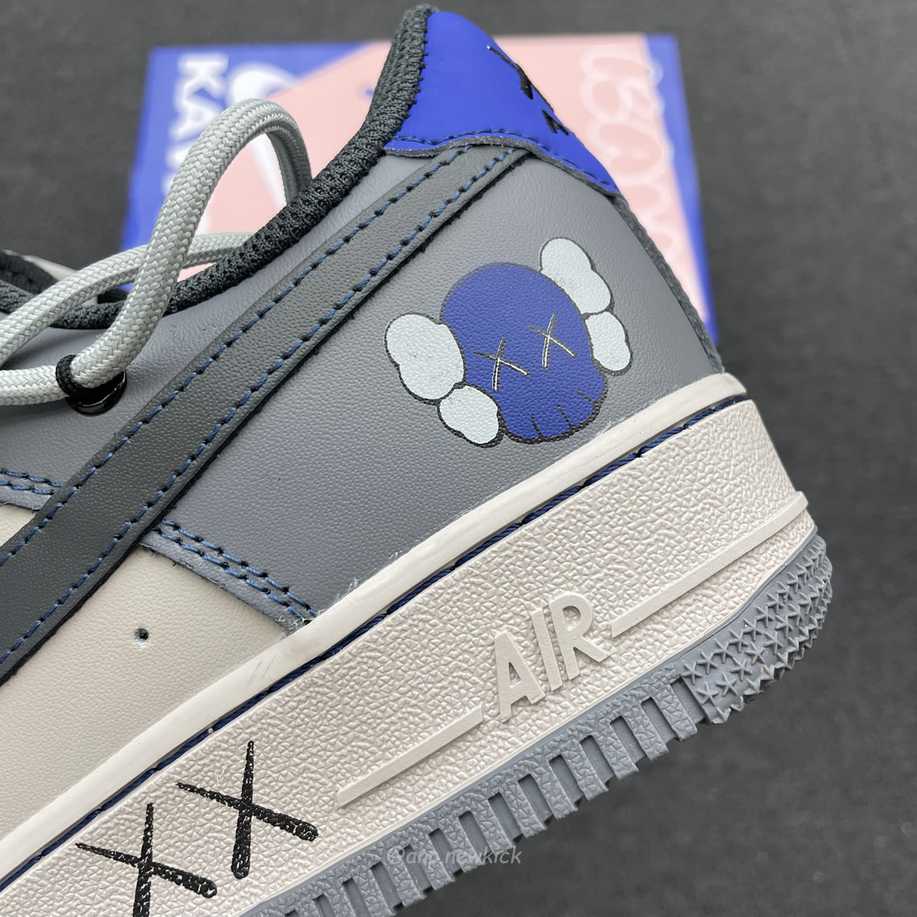 Nike Kaws X Air Force 1 Low Grey Royal Ks6869 333 (3) - www.kitistry.com Nike Kaws X Air Force 1 Low Grey Royal Ks6869 333 (3) - www.kitistry.com