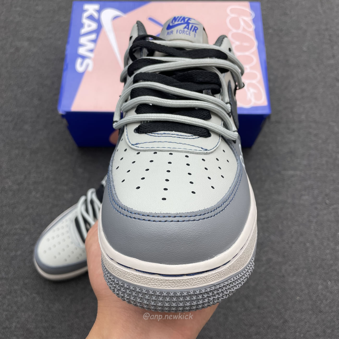 Nike Kaws X Air Force 1 Low Grey Royal Ks6869 333 (9) - www.kitistry.com Nike Kaws X Air Force 1 Low Grey Royal Ks6869 333 (9) - www.kitistry.com