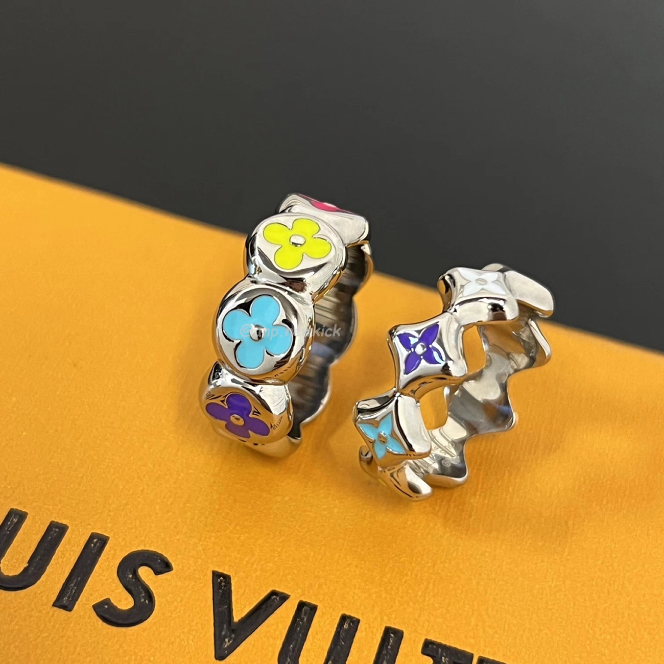 Louis Vuitton Mng Party Set Of 2 Rings Multicolored (5) - www.kitistry.com Louis Vuitton Mng Party Set Of 2 Rings Multicolored (5) - www.kitistry.com