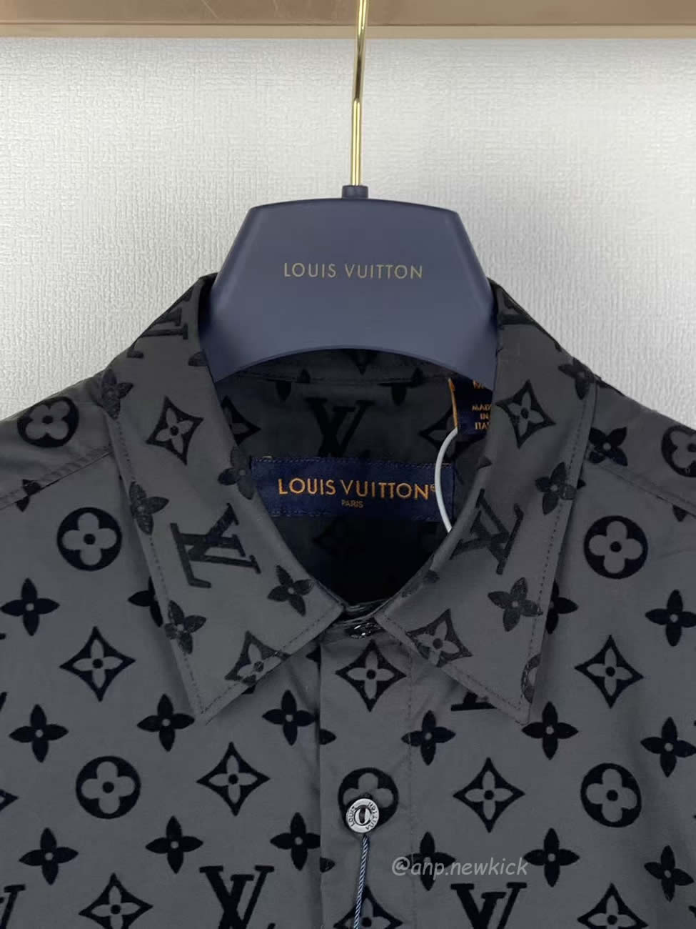 Louis Vuitton Lv Monogram Shirt (3) - www.kitistry.com Louis Vuitton Lv Monogram Shirt (3) - www.kitistry.com