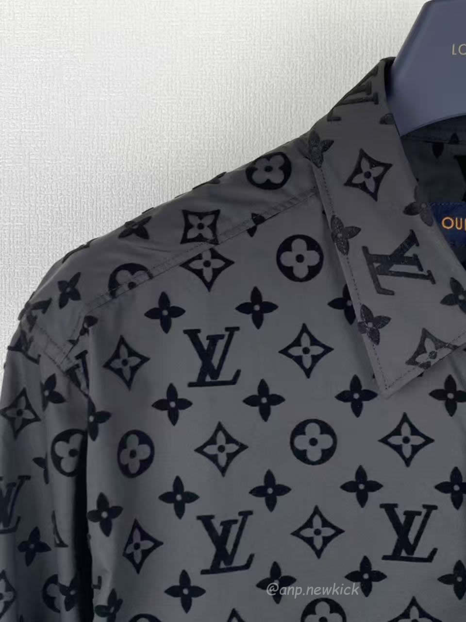 Louis Vuitton Lv Monogram Shirt (4) - www.kitistry.com Louis Vuitton Lv Monogram Shirt (4) - www.kitistry.com