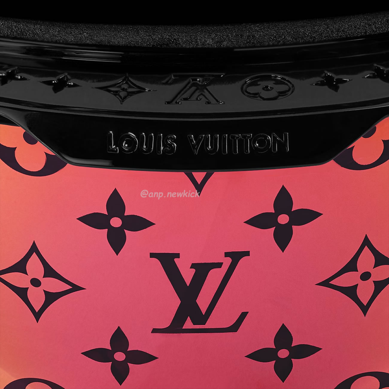Louis Vuitton Lv Ski Mask Yellow Blue Black Pink Silvery White (3) - www.kitistry.com Louis Vuitton Lv Ski Mask Yellow Blue Black Pink Silvery White (3) - www.kitistry.com