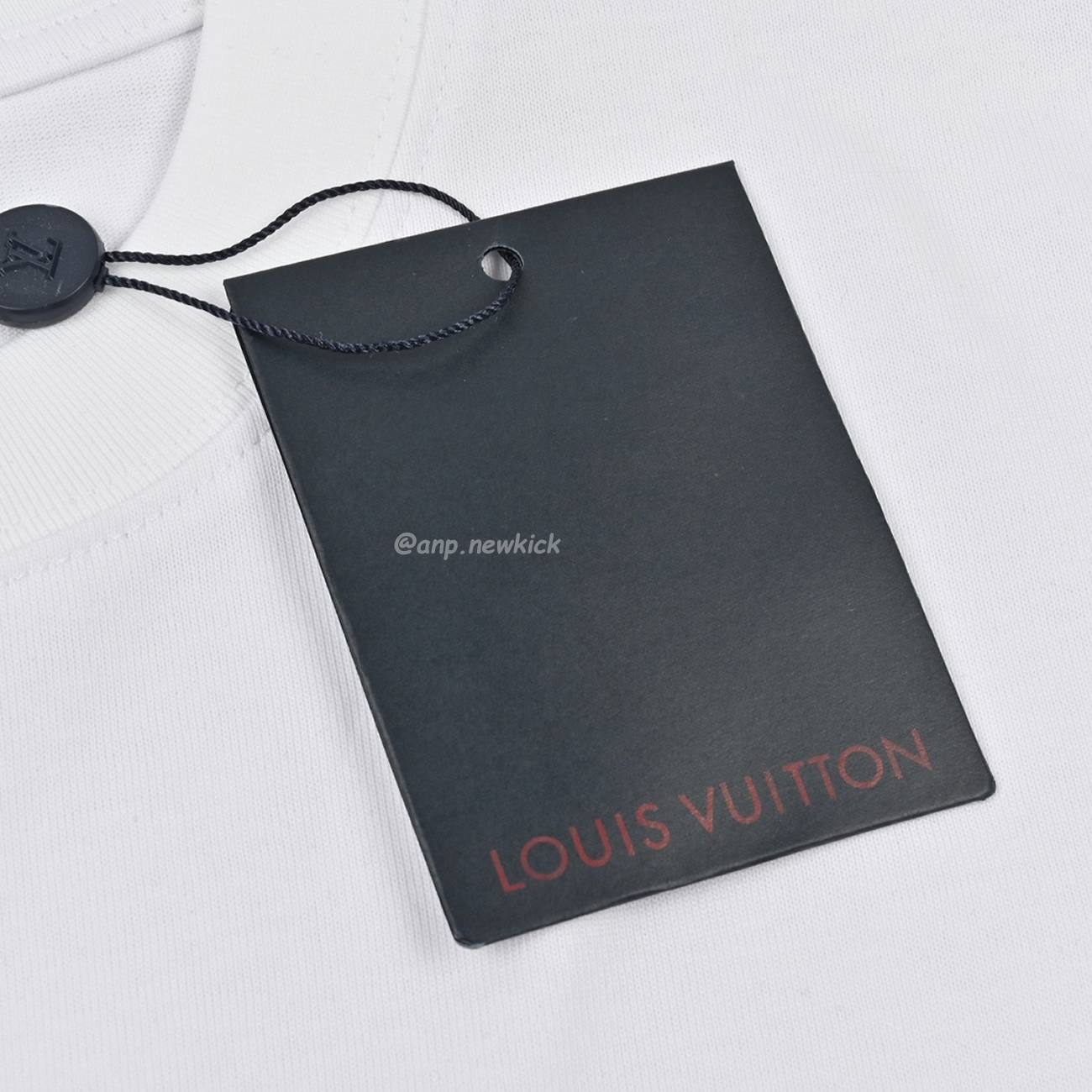 Louis Vuitton Classic Alphabet Digital Direct Spray Round Neck Short Sleeve T Shirt (4) - www.kitistry.com Louis Vuitton Classic Alphabet Digital Direct Spray Round Neck Short Sleeve T Shirt (4) - www.kitistry.com