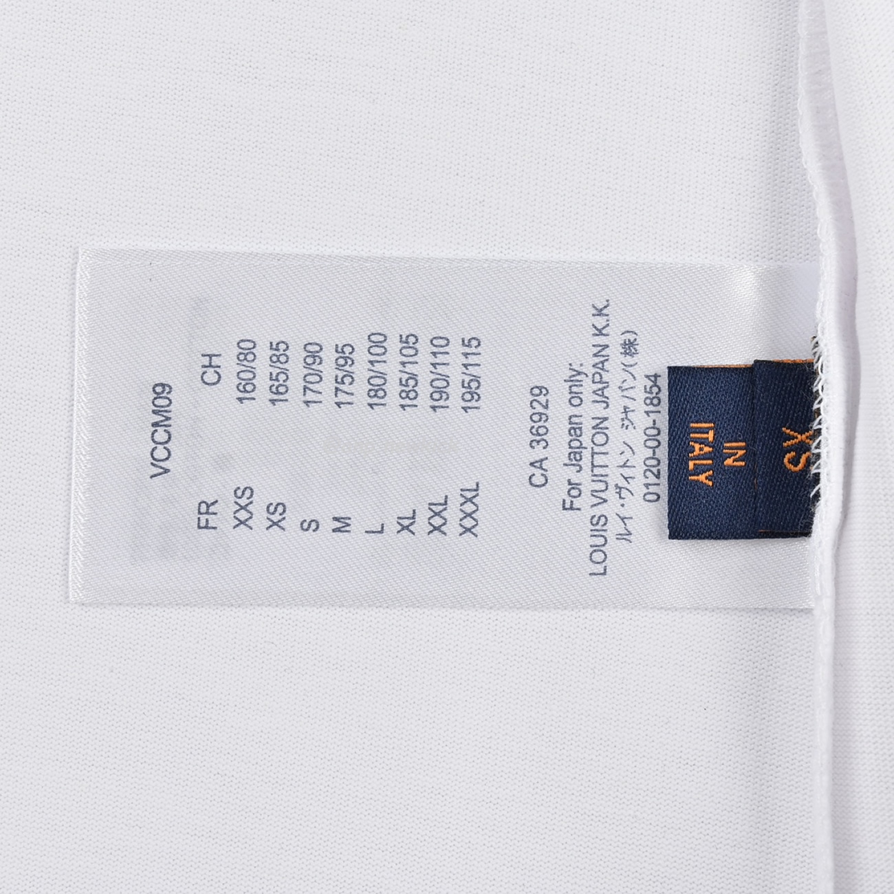 Louis Vuitton Classic Alphabet Digital Direct Spray Round Neck Short Sleeve T Shirt (7) - www.kitistry.com Louis Vuitton Classic Alphabet Digital Direct Spray Round Neck Short Sleeve T Shirt (7) - www.kitistry.com
