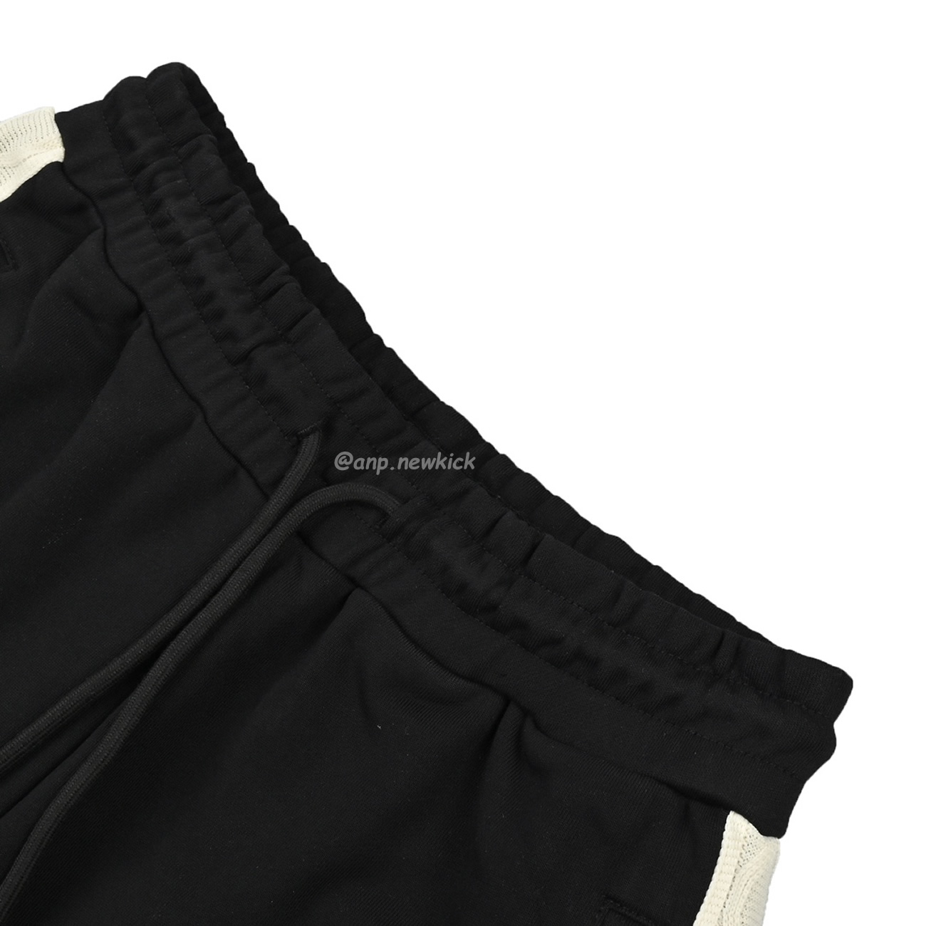 Louis Vuitton Flower Letter Embroidered Shorts (5) - www.kitistry.com Louis Vuitton Flower Letter Embroidered Shorts (5) - www.kitistry.com