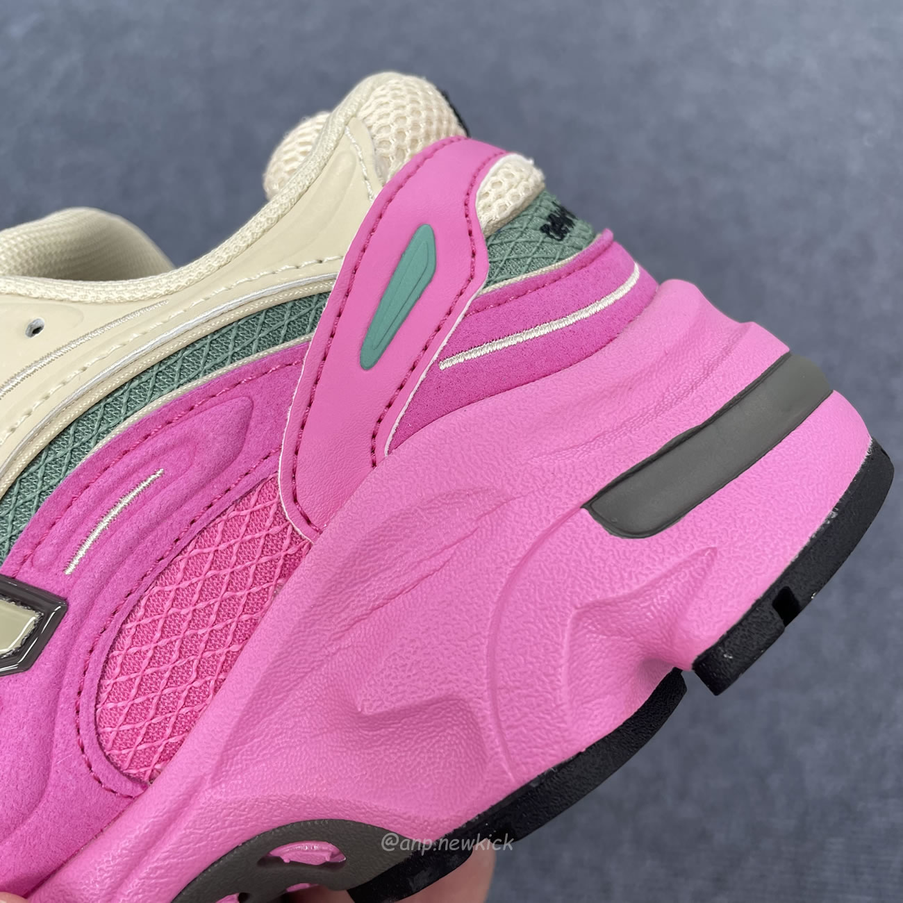 New Balance 1000 Tan Pink Green M1000mc (4) - www.kitistry.com New Balance 1000 Tan Pink Green M1000mc (4) - www.kitistry.com