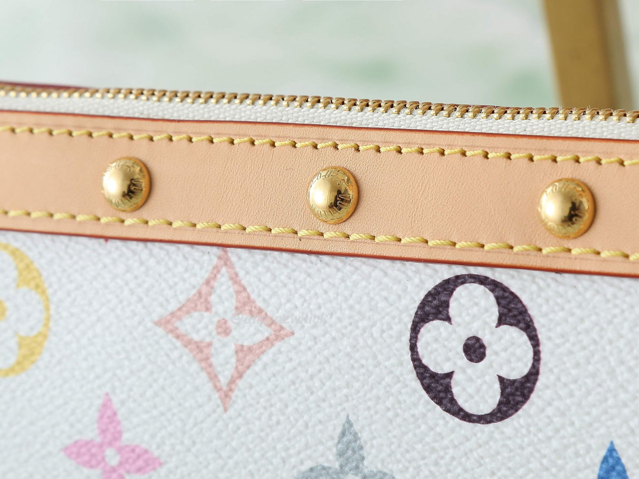 Louis Vuitton X Takashi Murakami Pochette Accessoires White Multicolored M13404 (10) - www.kitistry.com Louis Vuitton X Takashi Murakami Pochette Accessoires White Multicolored M13404 (10) - www.kitistry.com