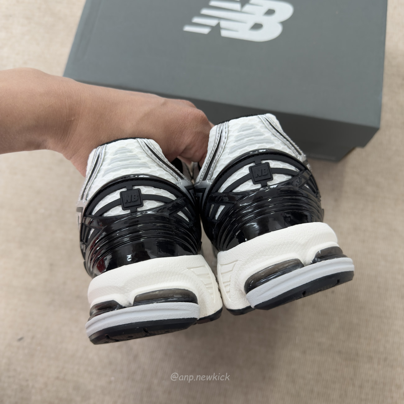 New Balance 1906r Silver Black M1906rer (9) - www.kitistry.com