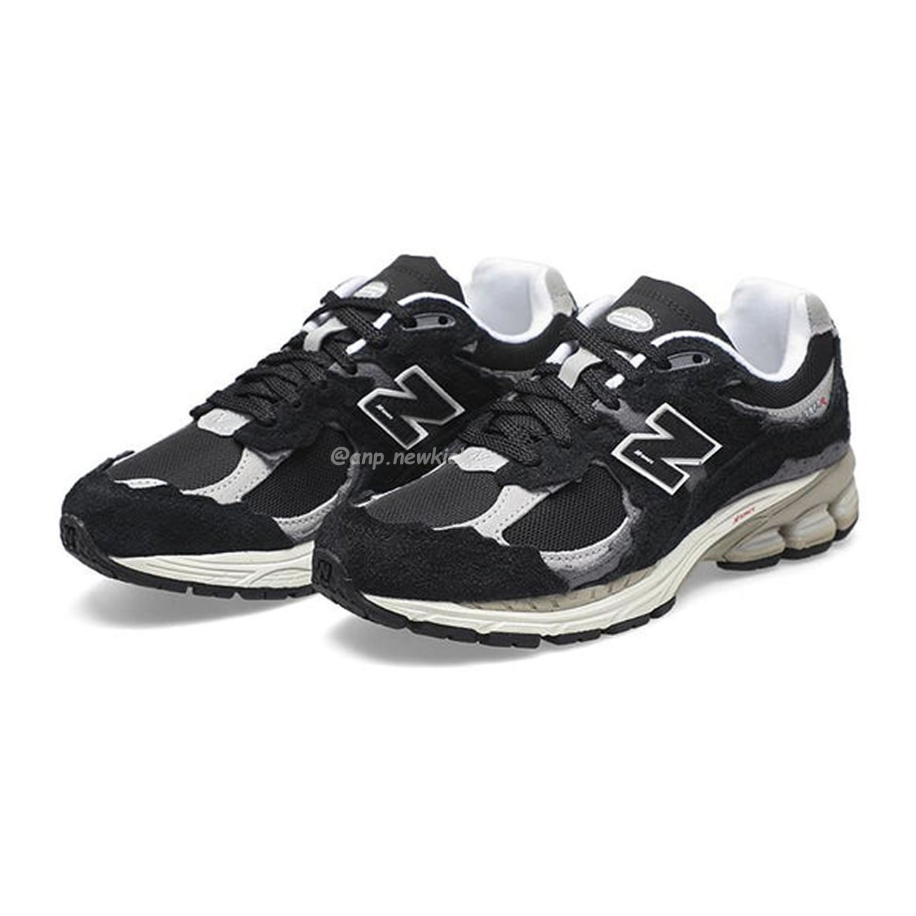 New Balance 2002r Protection Pack Black Grey M2002rdj (4) - www.kitistry.com