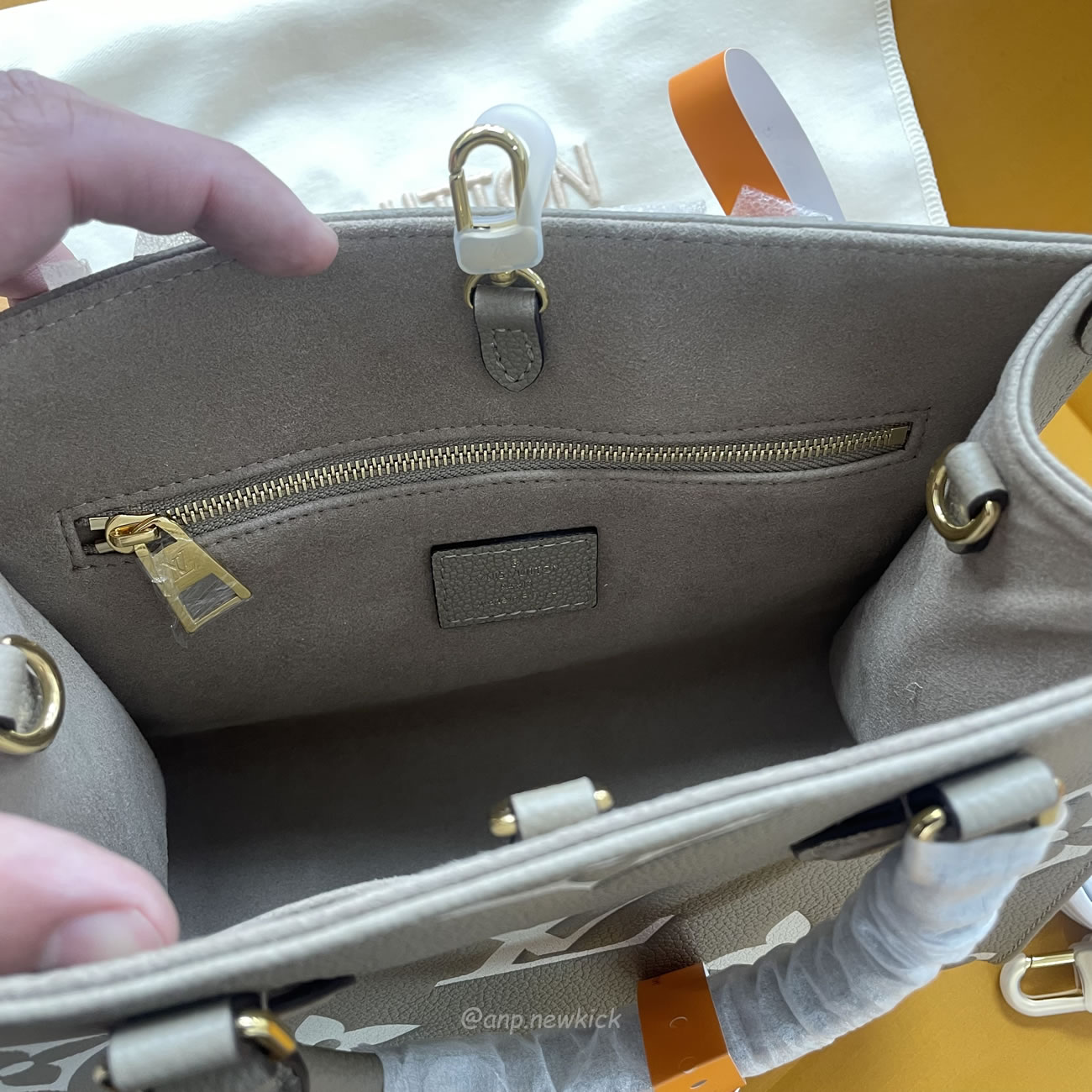 Louis Vuitton Onthego Pm Tote Bag M45779 (2) - www.kitistry.com Louis Vuitton Onthego Pm Tote Bag M45779 (2) - www.kitistry.com