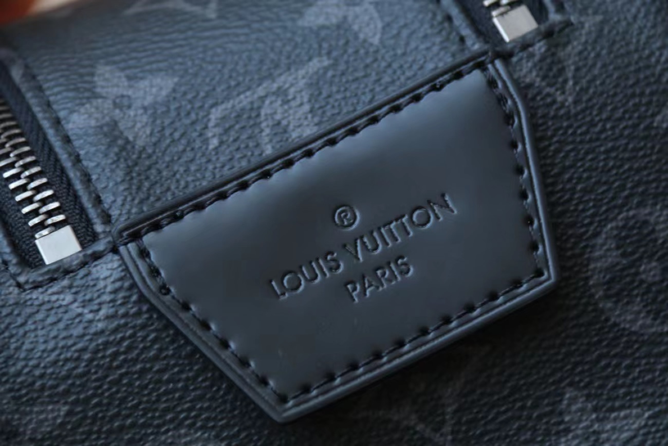Louis Vuitton Dopp Kit M46354 (8) - www.kitistry.com Louis Vuitton Dopp Kit M46354 (8) - www.kitistry.com