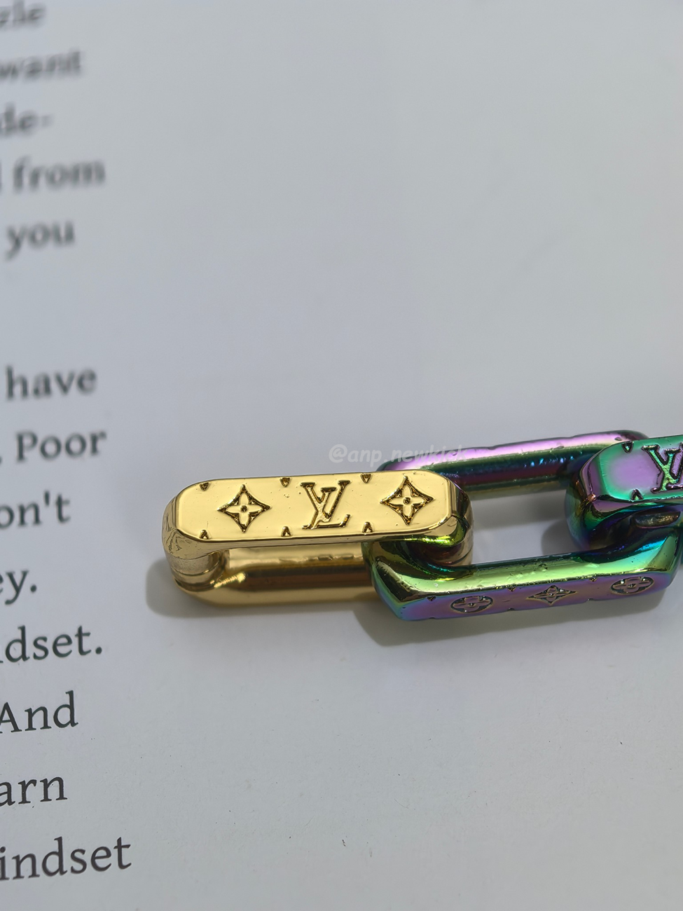 Louis Vuitton Chain Bracelet Engraved Monogram Colors Black Gold Multicolor M68242 (2) - www.kitistry.com Louis Vuitton Chain Bracelet Engraved Monogram Colors Black Gold Multicolor M68242 (2) - www.kitistry.com