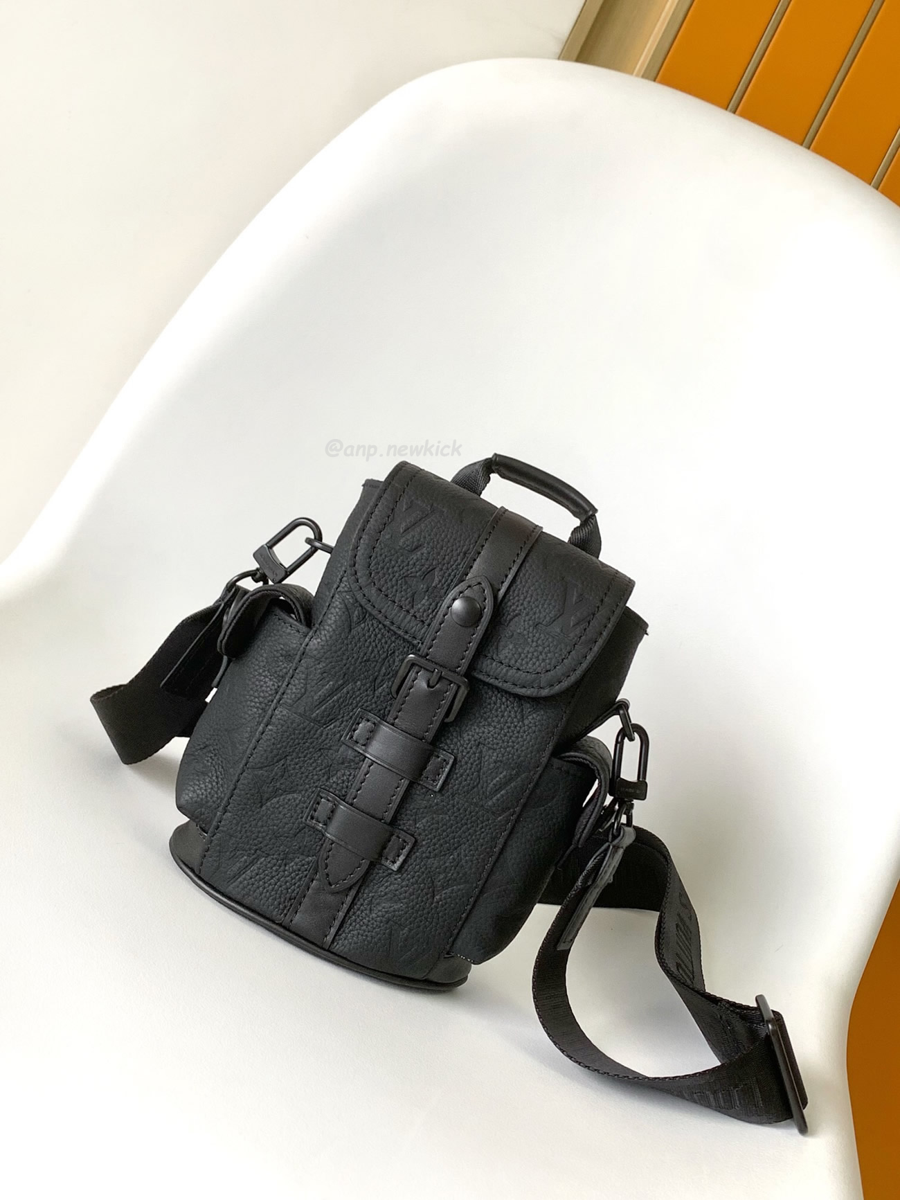 Louis Vuitton Nano Christopher M83164 (2) - www.kitistry.com Louis Vuitton Nano Christopher M83164 (2) - www.kitistry.com