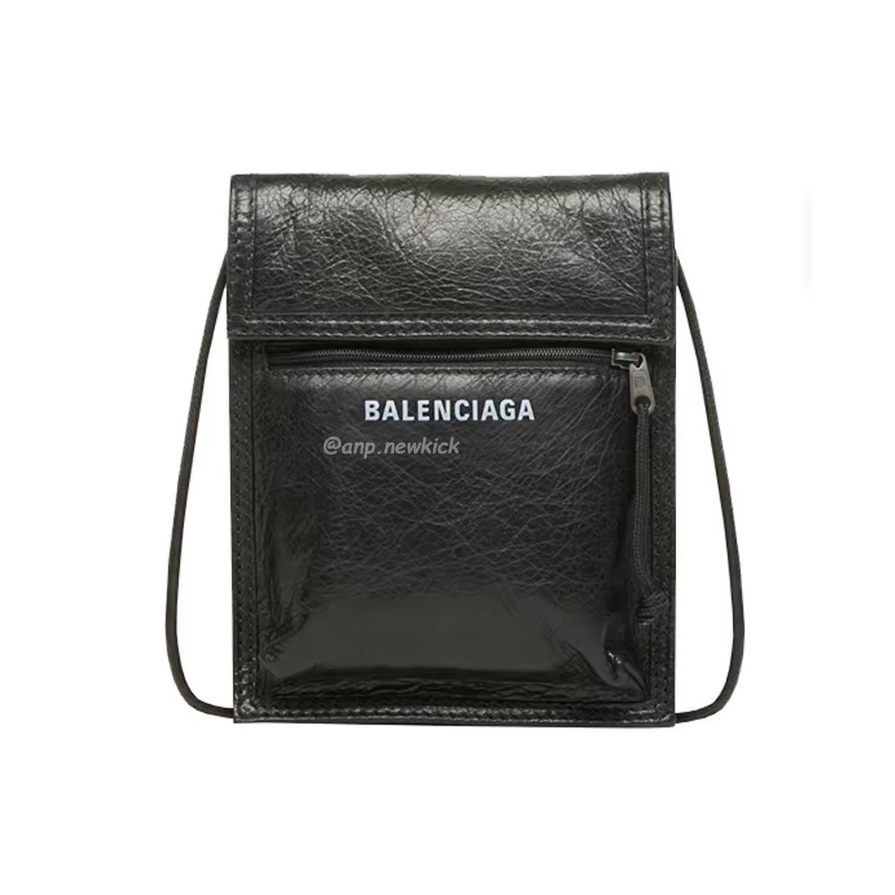 Balenciaga Explorer Arena Cracked Leather Messenger Bag Black (1) - www.kitistry.com Balenciaga Explorer Arena Cracked Leather Messenger Bag Black (1) - www.kitistry.com