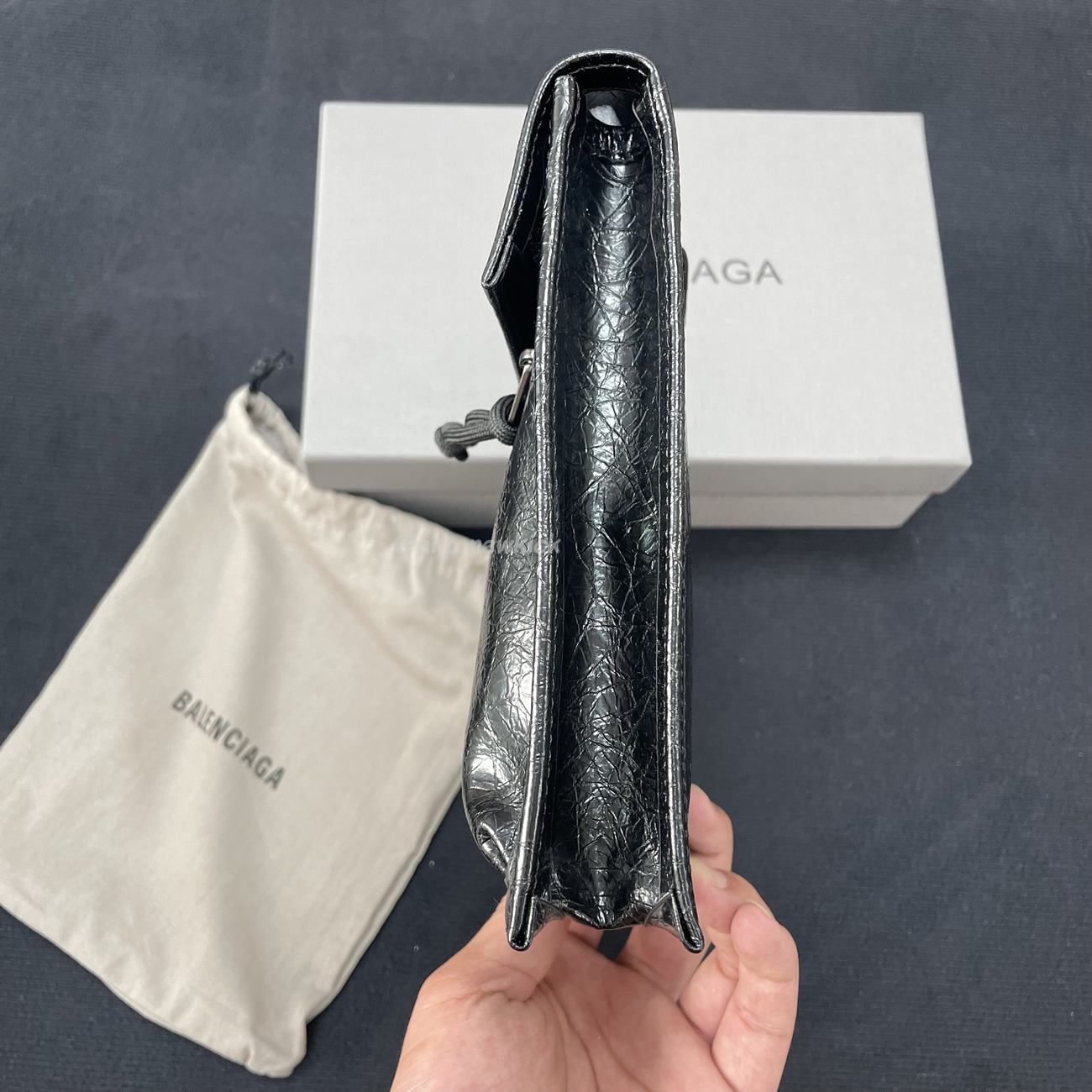 Balenciaga Explorer Arena Cracked Leather Messenger Bag Black (14) - www.kitistry.com Balenciaga Explorer Arena Cracked Leather Messenger Bag Black (14) - www.kitistry.com