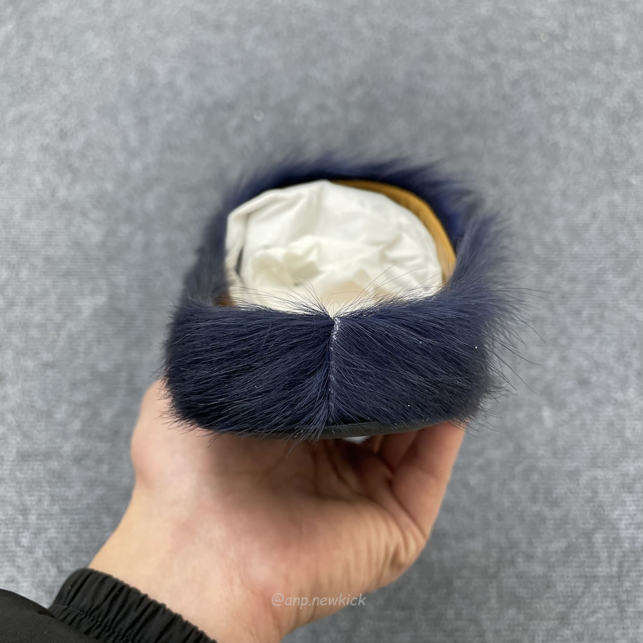 Marni Fussbet Sabot Calf Hair Slippers (3) - www.kitistry.com Marni Fussbet Sabot Calf Hair Slippers (3) - www.kitistry.com