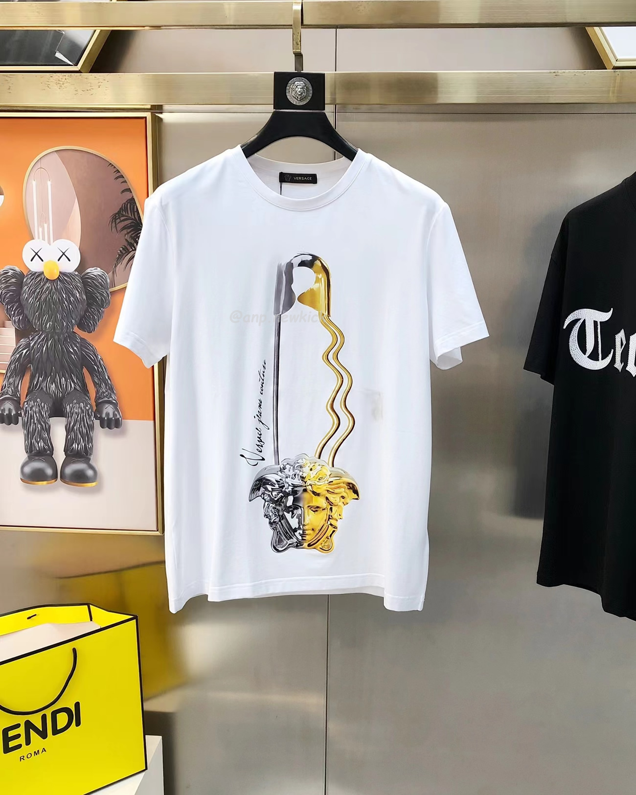Versace Pattern Medusa Logo Printed Cotton T Shirt (9) - www.kitistry.com