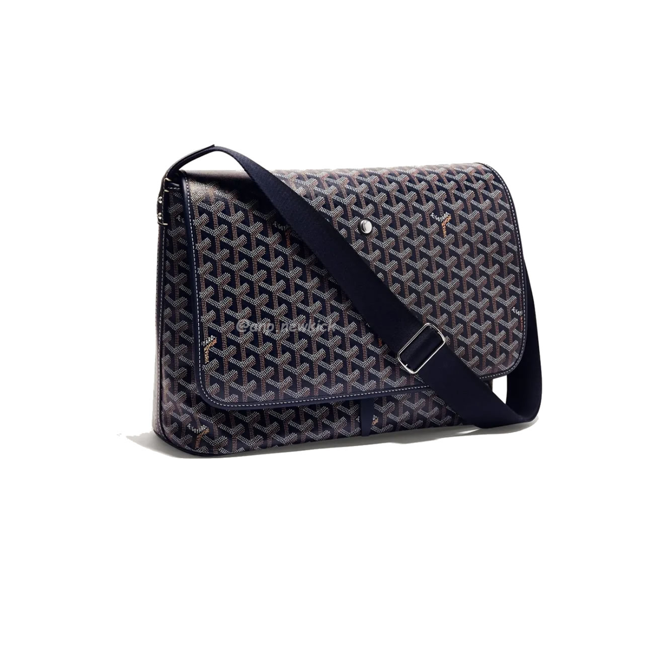 Goyard Capetien Medium Size Messenger Bag (4) - www.kitistry.com Goyard Capetien Medium Size Messenger Bag (4) - www.kitistry.com