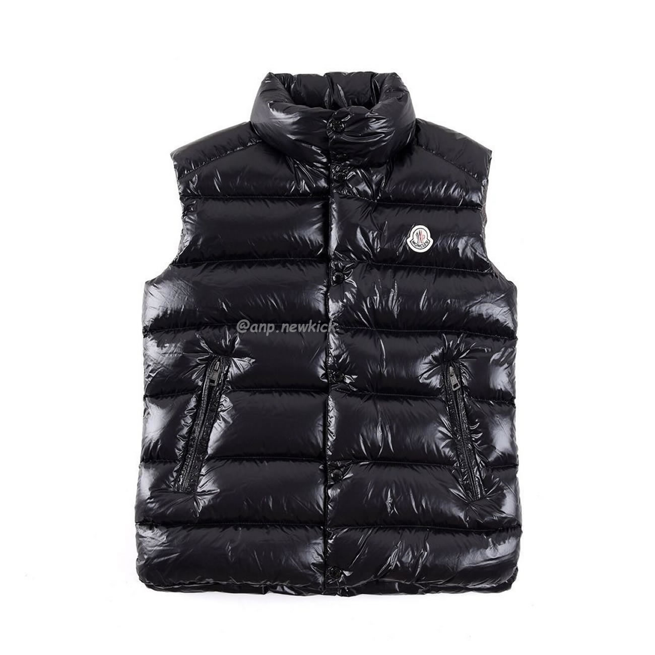 Moncler Tibb Down Gilet Black (1) - www.kitistry.com Moncler Tibb Down Gilet Black (1) - www.kitistry.com
