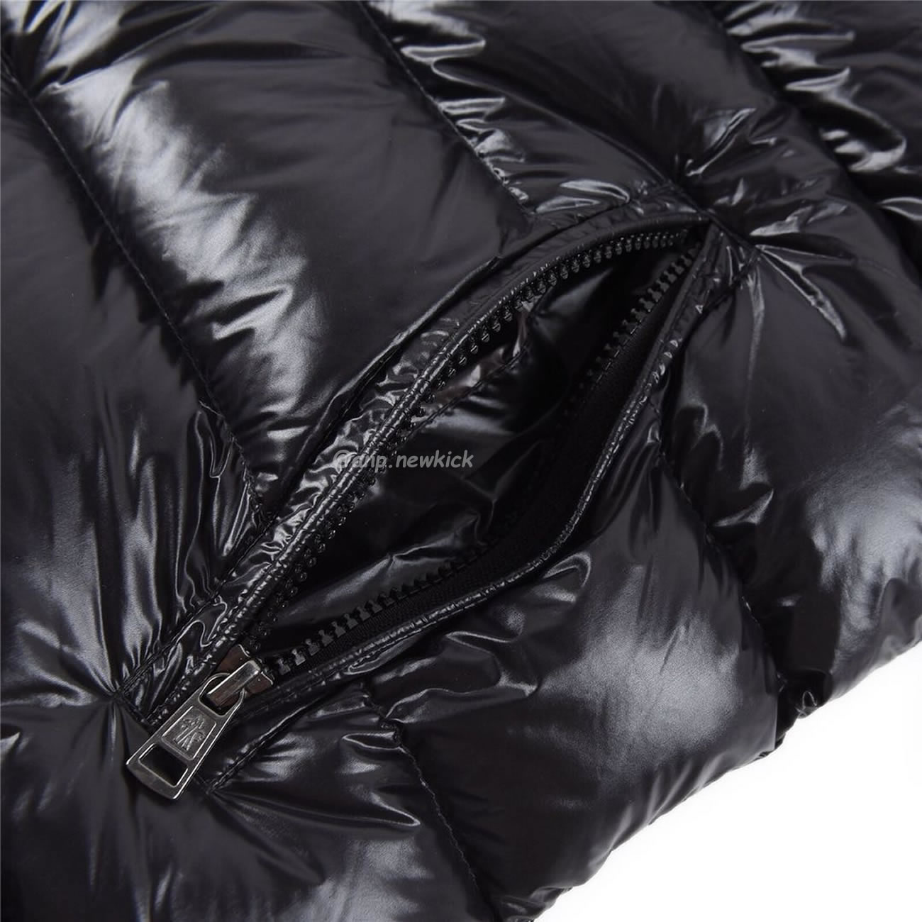 Moncler Tibb Down Gilet Black (5) - www.kitistry.com Moncler Tibb Down Gilet Black (5) - www.kitistry.com
