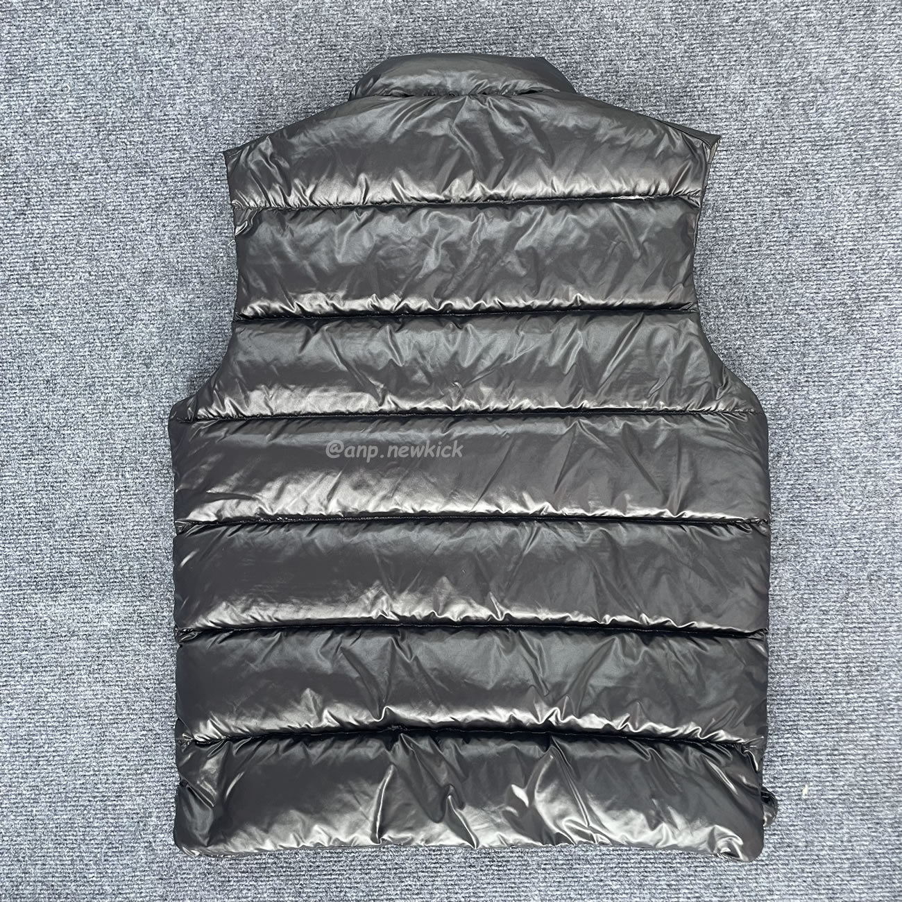 Moncler Tibb Down Gilet Black (6) - www.kitistry.com Moncler Tibb Down Gilet Black (6) - www.kitistry.com