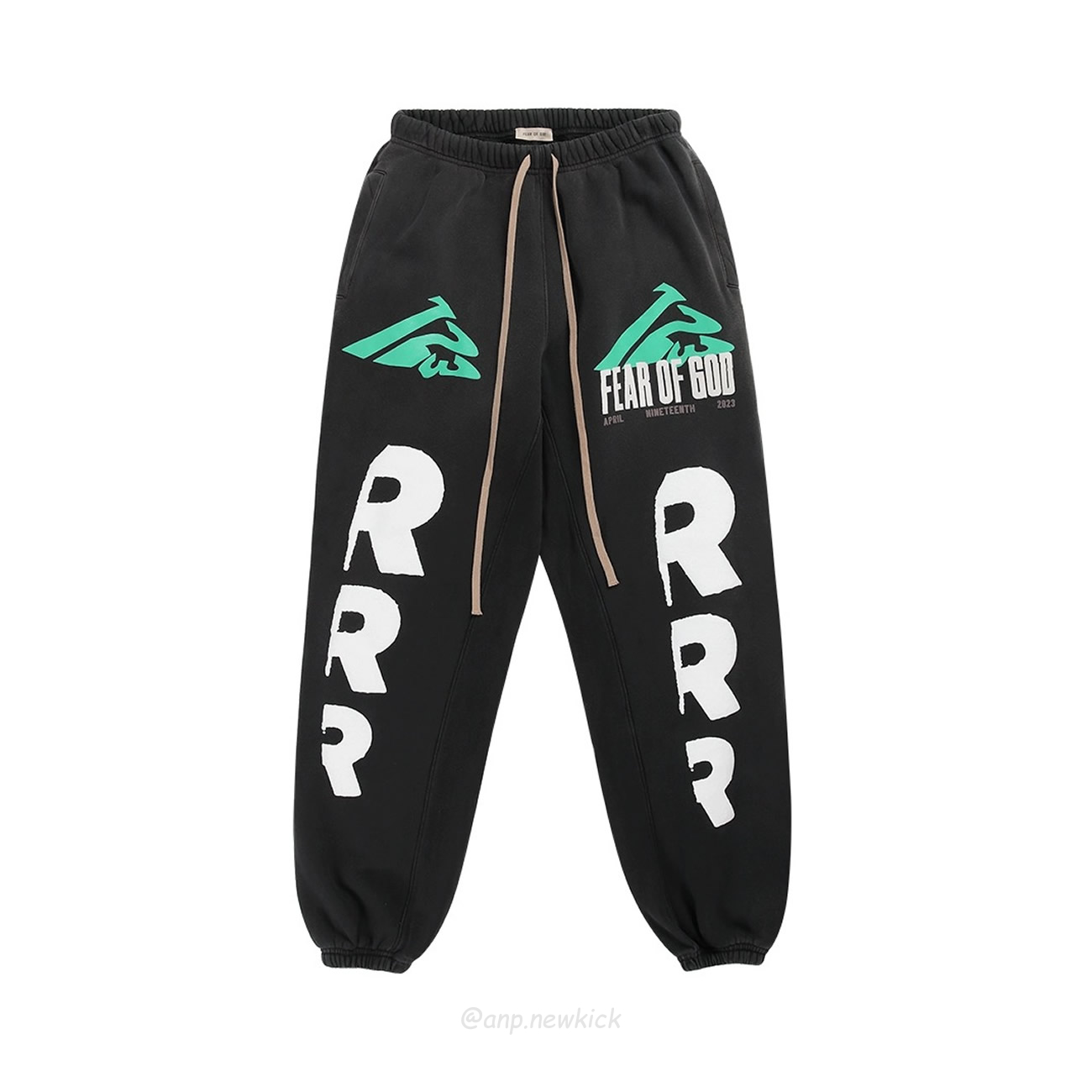 Fear Of God X Rrr123 Mountain Sweatpant (4) - www.kitistry.com Fear Of God X Rrr123 Mountain Sweatpant (4) - www.kitistry.com