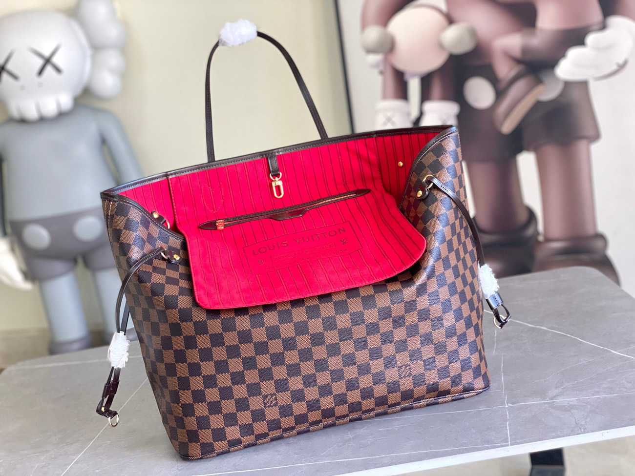 Louis Vuitton Neverfull Mm Damier Ebene Canvas With Cherry Lining N40599 (2) - www.kitistry.com Louis Vuitton Neverfull Mm Damier Ebene Canvas With Cherry Lining N40599 (2) - www.kitistry.com