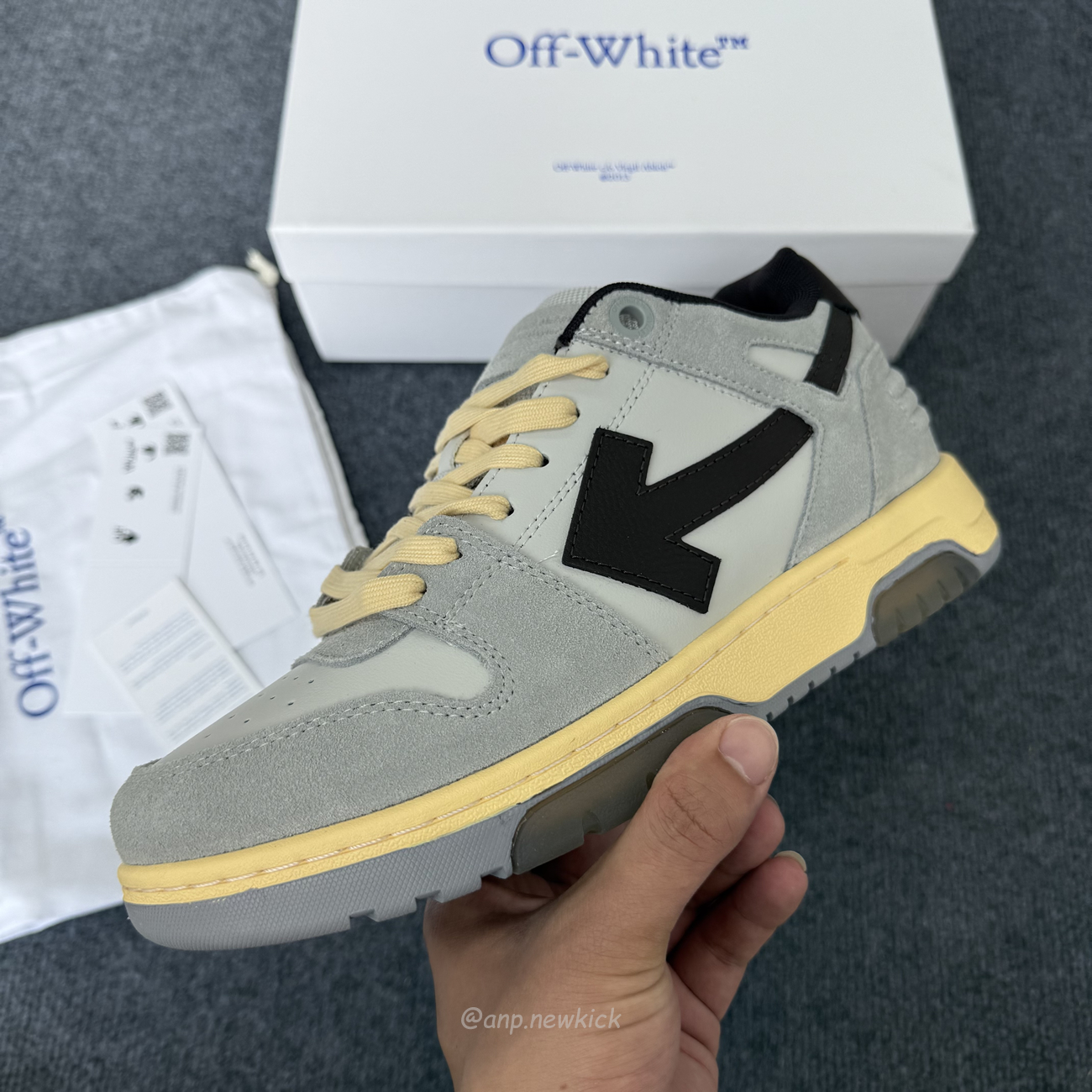 Off White Out Of Office Ooo Low Tops Light Grey Anthracite Omia189s24lea0110511 (6) - www.kitistry.com Off White Out Of Office Ooo Low Tops Light Grey Anthracite Omia189s24lea0110511 (6) - www.kitistry.com