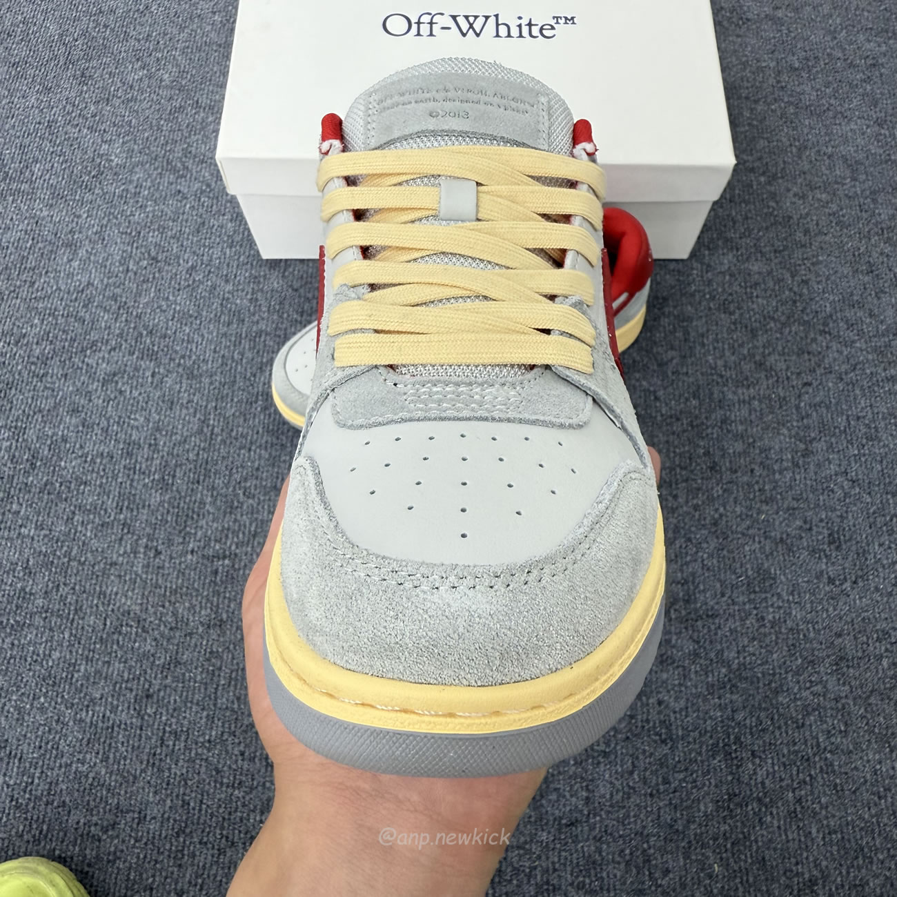 Off White Out Of Office Ooo Low Tops Light Grey Red Omia189s24lea0110525 (2) - www.kitistry.com