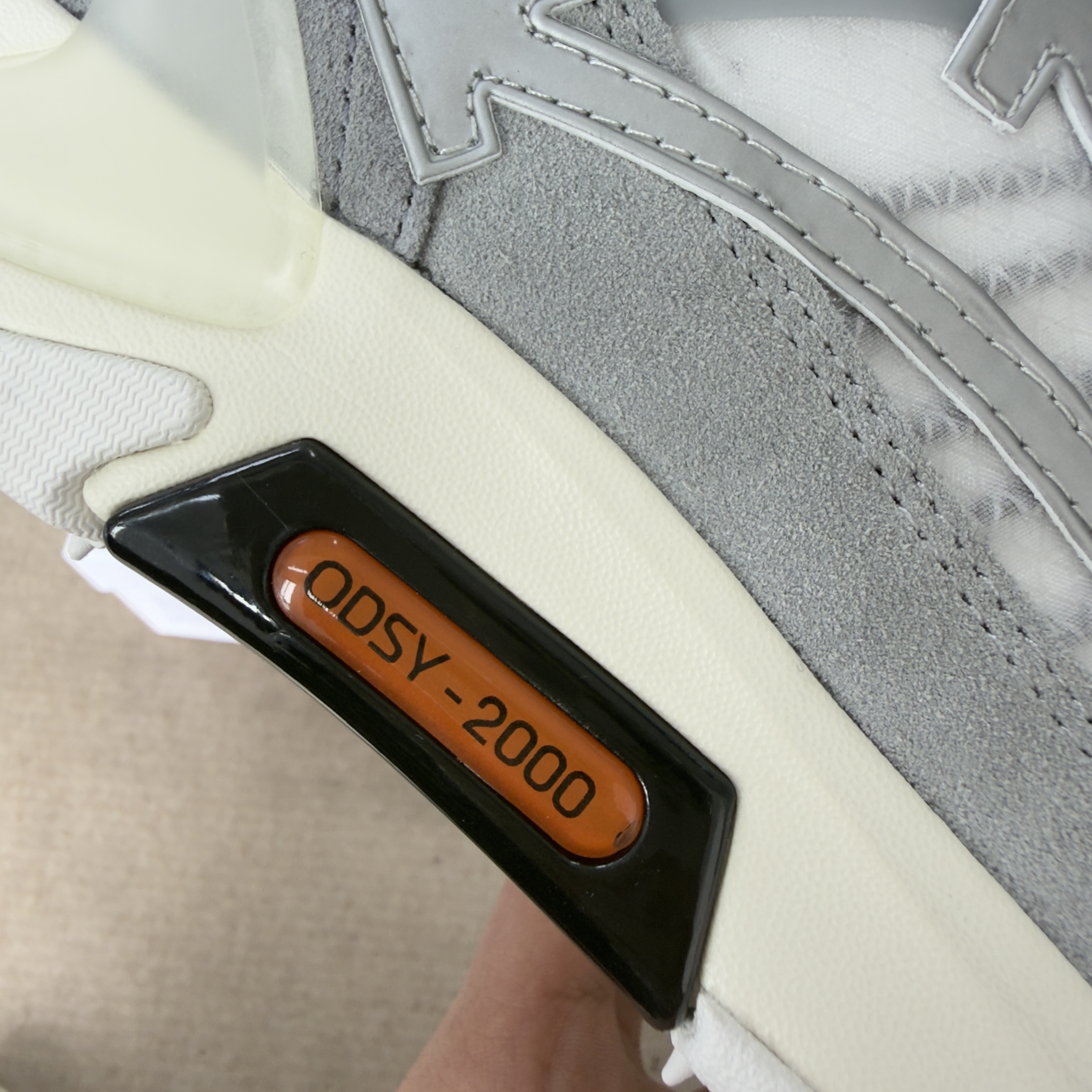 Off White Odsy 2000 (15) - www.kitistry.com Off White Odsy 2000 (15) - www.kitistry.com