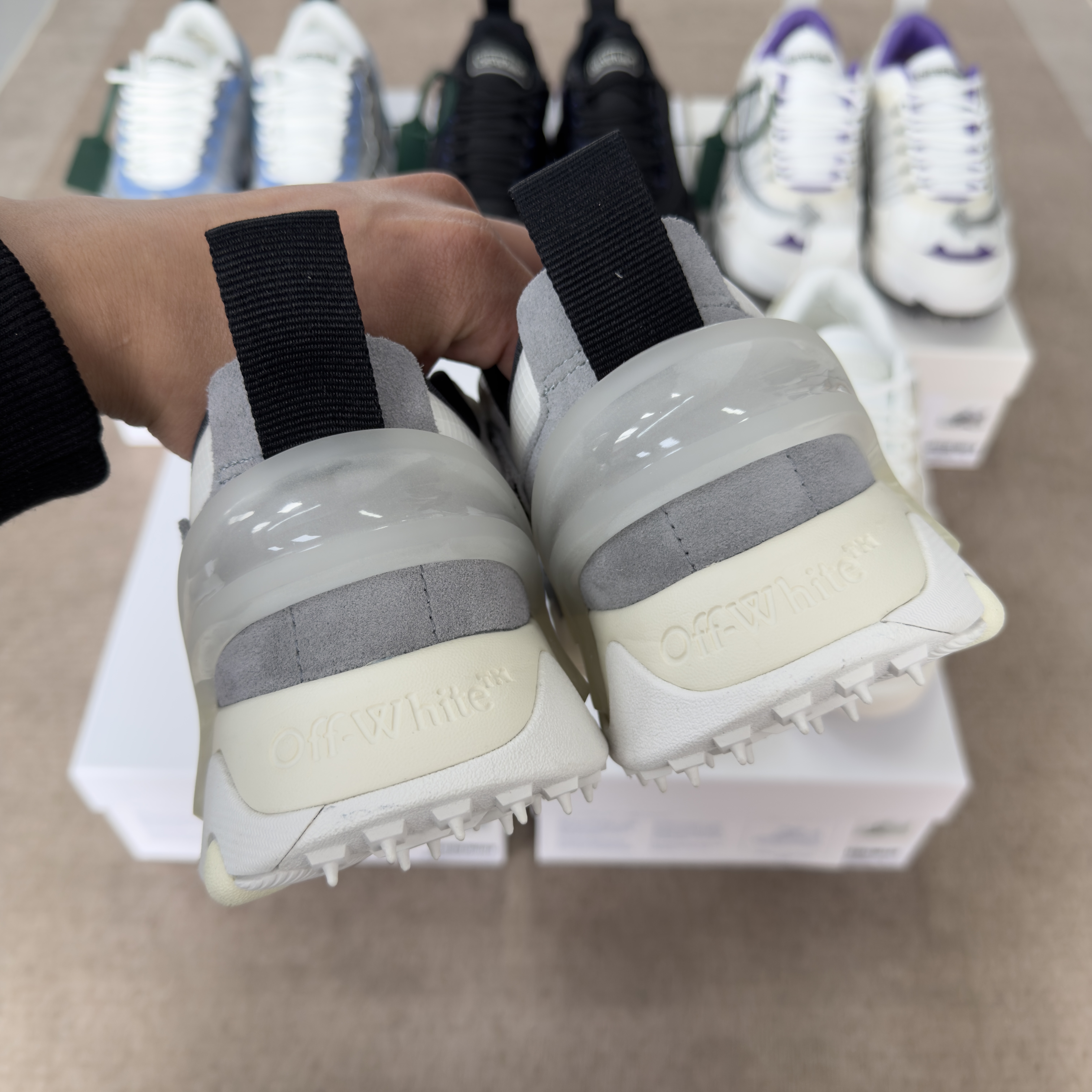 Off White Odsy 2000 (18) - www.kitistry.com Off White Odsy 2000 (18) - www.kitistry.com