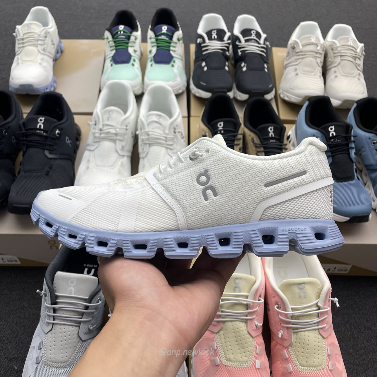 On Running Cloud 5 Glacier Grey White Rose Shell All Black Pearl White Chai Magnet Stellar Eclipse White (24) - www.kitistry.com On Running Cloud 5 Glacier Grey White Rose Shell All Black Pearl White Chai Magnet Stellar Eclipse White (24) - www.kitistry.com