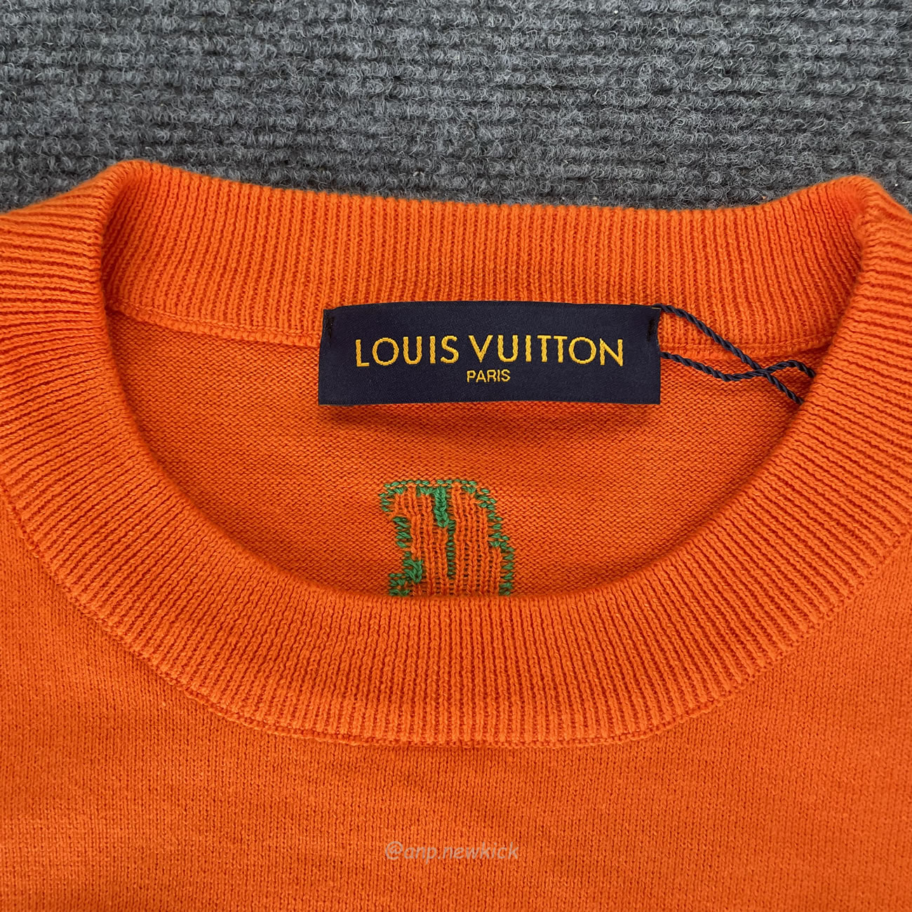 Louis Vuitton Short Sleeved Cotton Crewneck Orange Fw24 (13) - www.kitistry.com Louis Vuitton Short Sleeved Cotton Crewneck Orange Fw24 (13) - www.kitistry.com