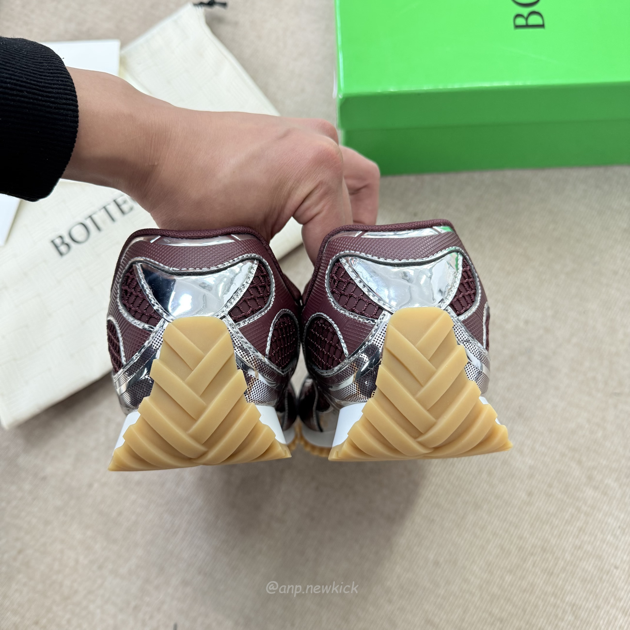 Bottega Veneta Orbit Barolo Silver Low Top Sneakers (6) - www.kitistry.com Bottega Veneta Orbit Barolo Silver Low Top Sneakers (6) - www.kitistry.com