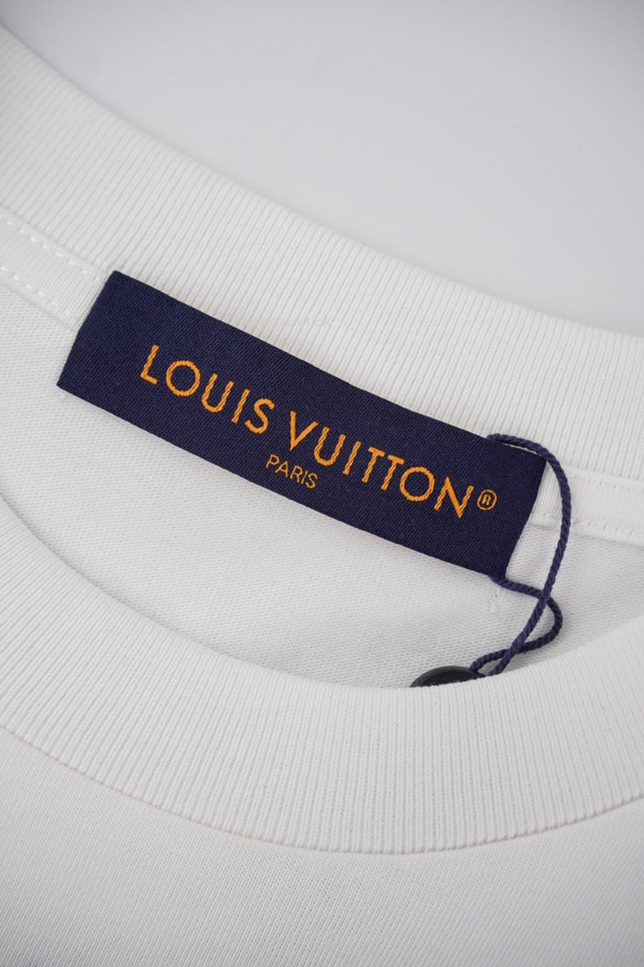 Louis Vuitton 24 Fw Pocket T Shirt (5) - www.kitistry.com Louis Vuitton 24 Fw Pocket T Shirt (5) - www.kitistry.com
