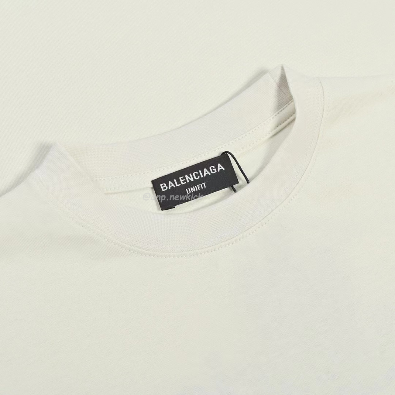 Balenciaga Political Campaign Logo T Shirt (4) - www.kitistry.com Balenciaga Political Campaign Logo T Shirt (4) - www.kitistry.com