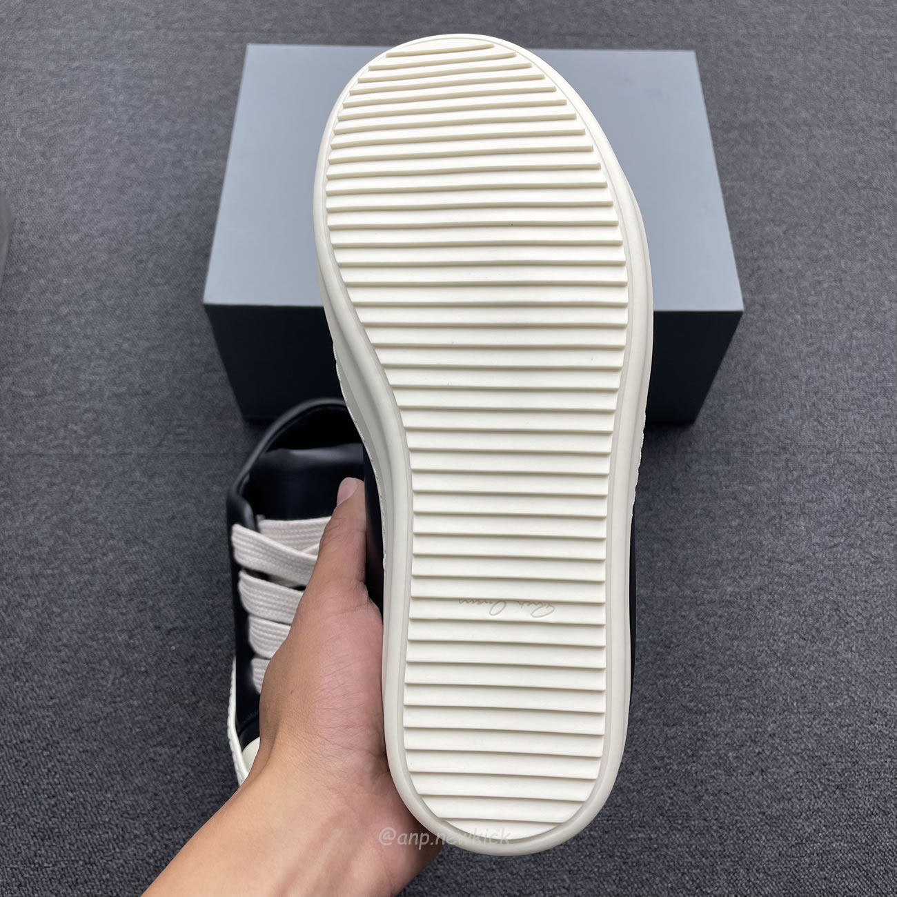 Rick Owens Jumbo Lace Padded Sneaks Low Black Acid Milk Ru02c7893 (4) - www.kitistry.com Rick Owens Jumbo Lace Padded Sneaks Low Black Acid Milk Ru02c7893 (4) - www.kitistry.com